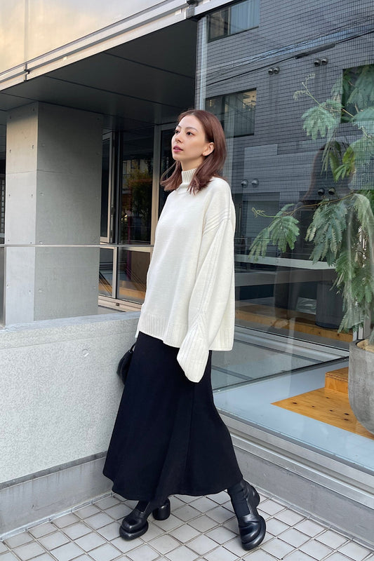 ishi ざっくりこなれ感が魅力のスタイリング