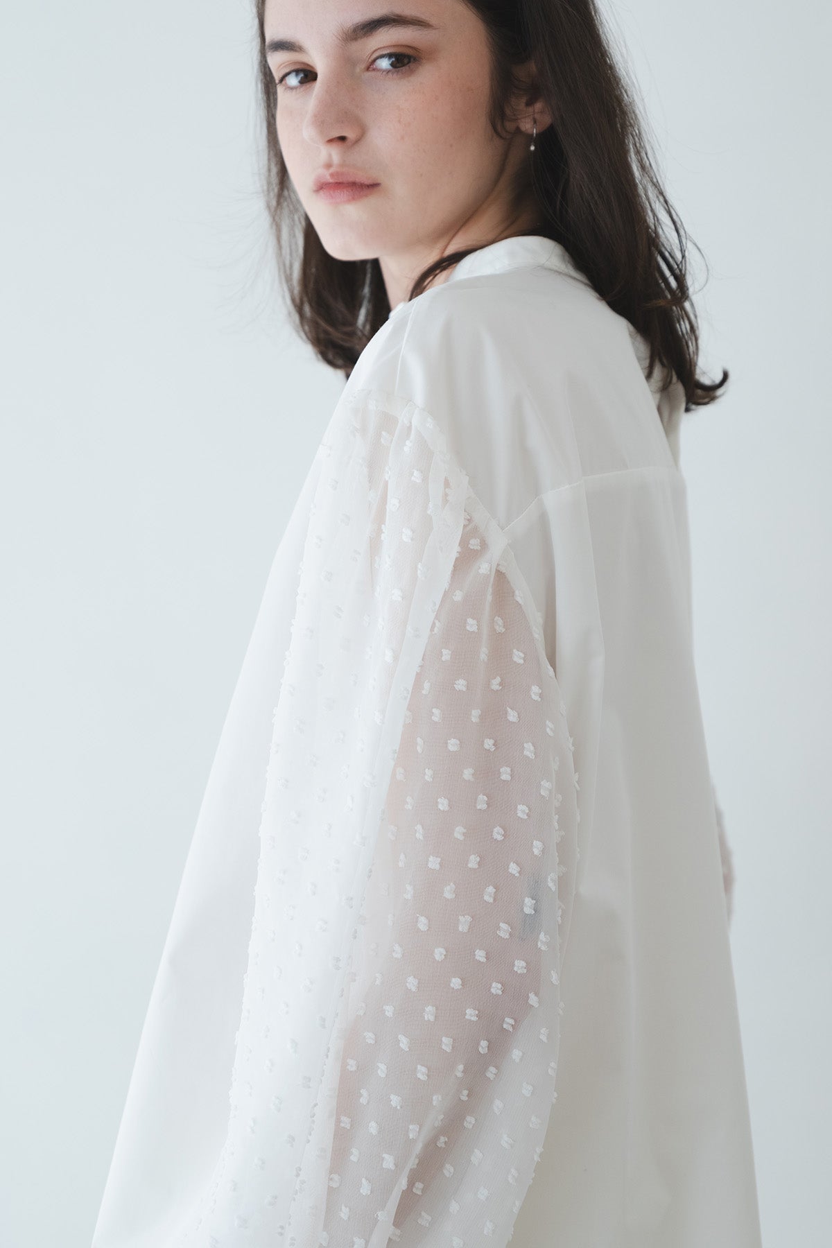 ドットシアースリーブブラウス