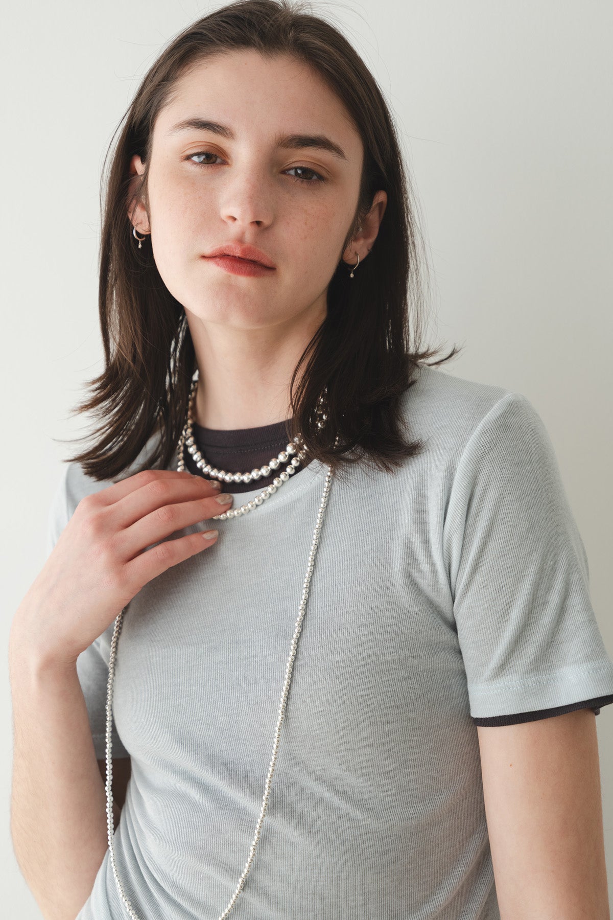 ishi ラウンドネックシアーカットソー