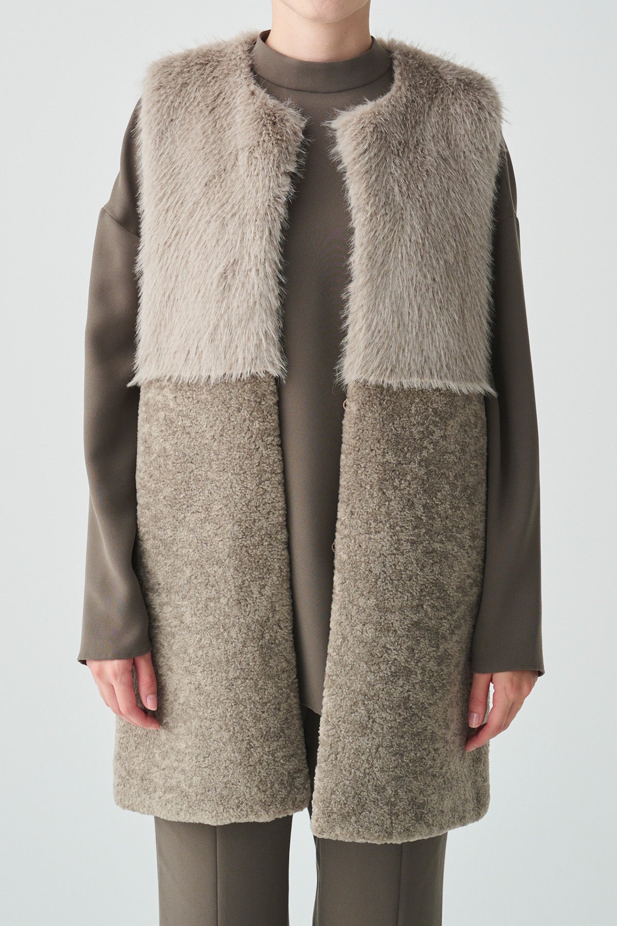 フェイクファー×ボアコンビネーションジレ