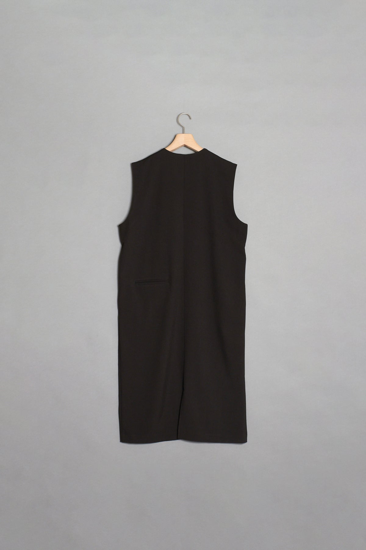 キーネックスリーブレスワンピース