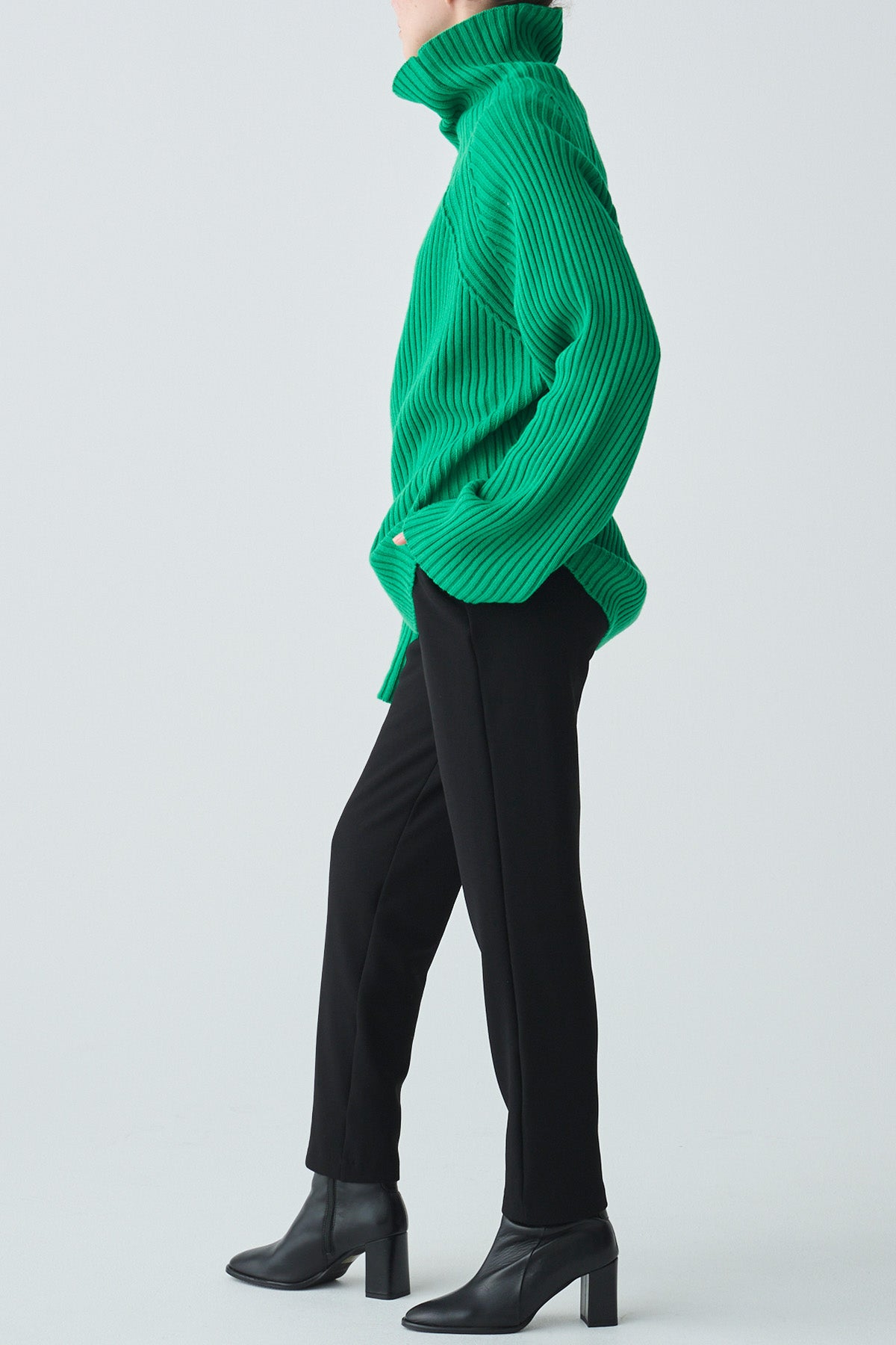 ヒートキープスティックパンツ