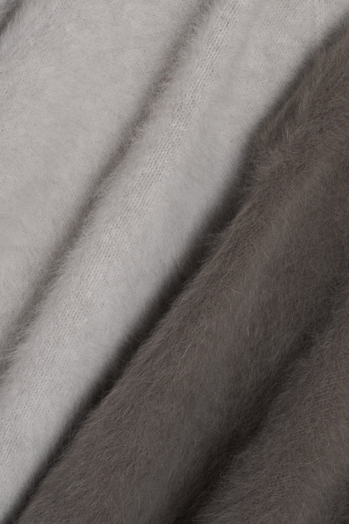 VネックFOX×カシミヤニットカーディガン