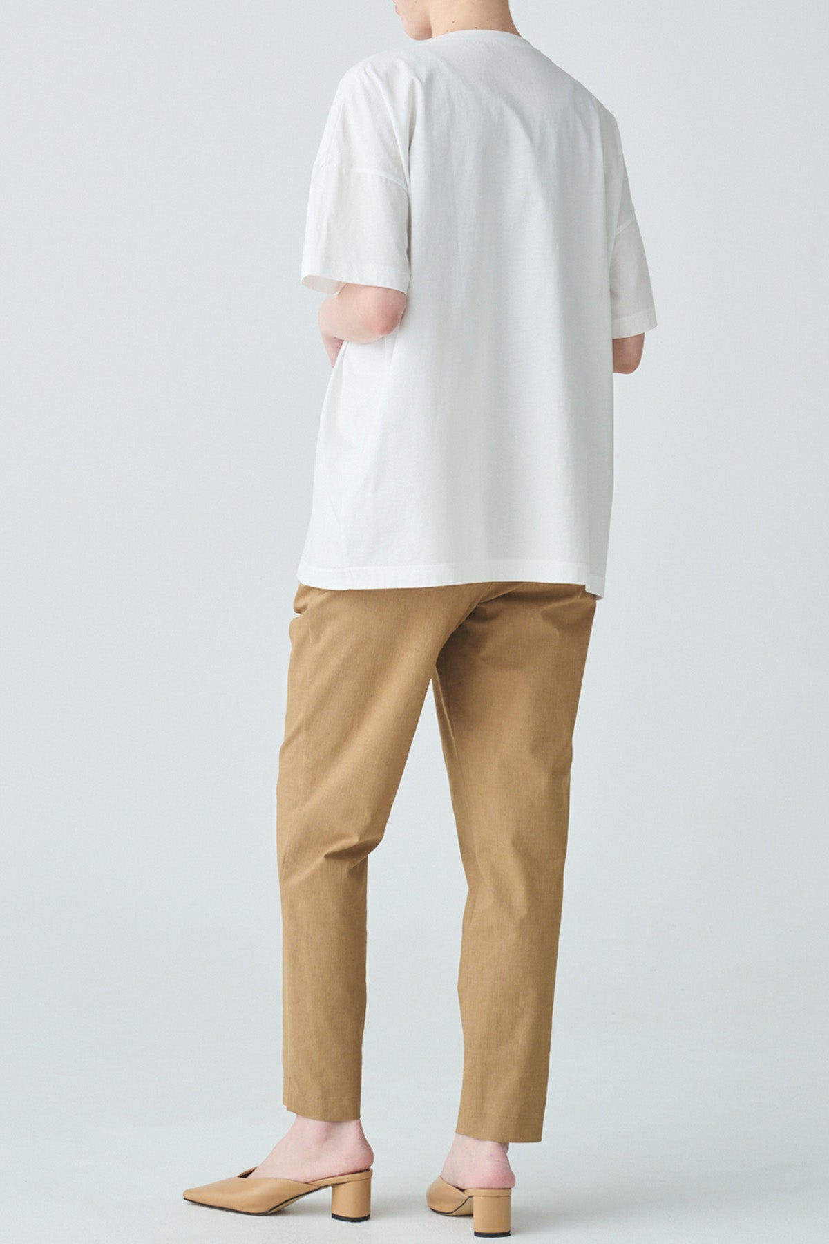 ツインパワーリネン混ドロスト付テーパードパンツ