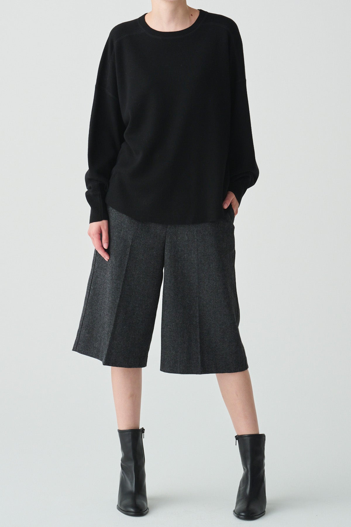 ヘリンボーンセンタープレスハーフパンツ
