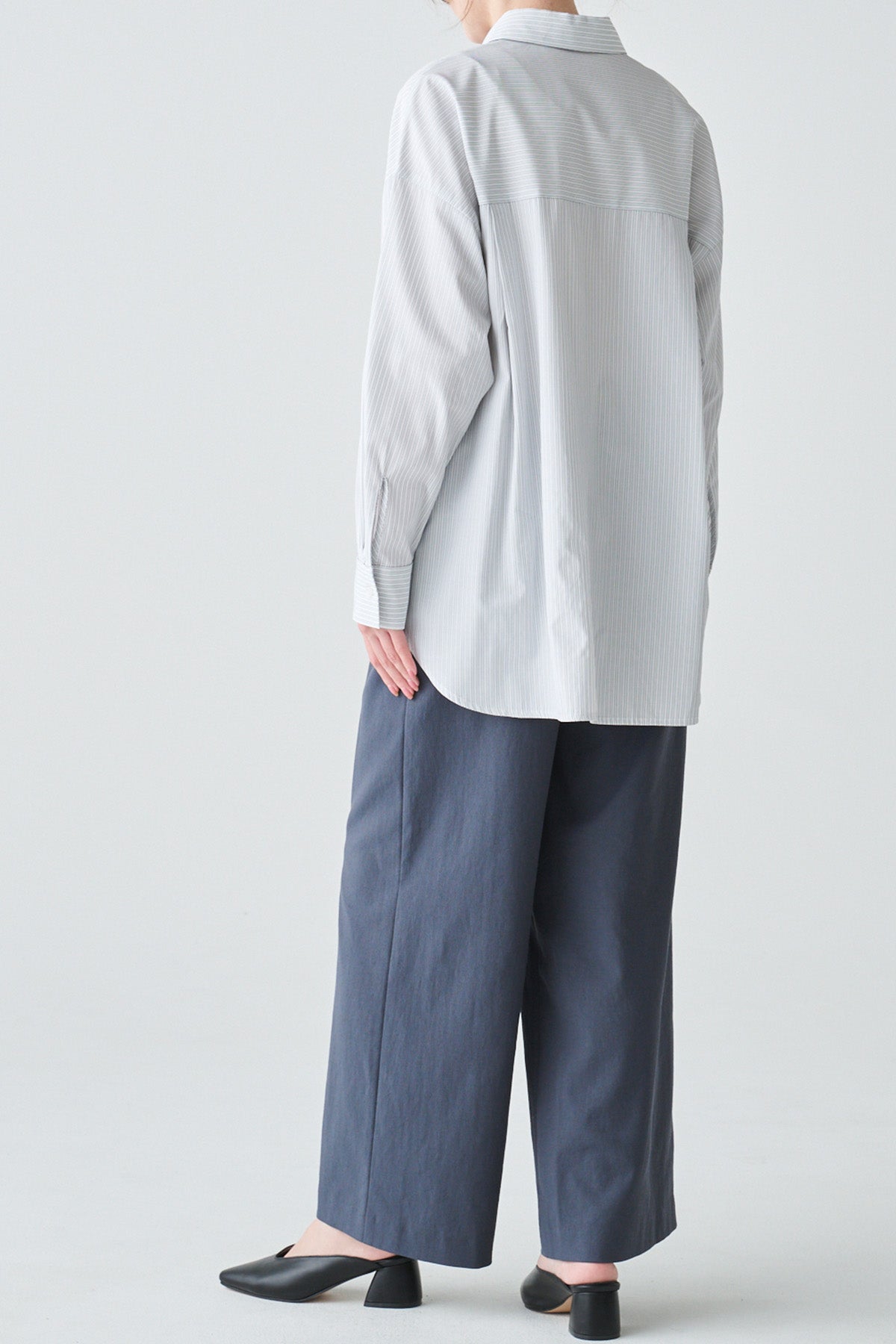 ストライプルーズシャツ