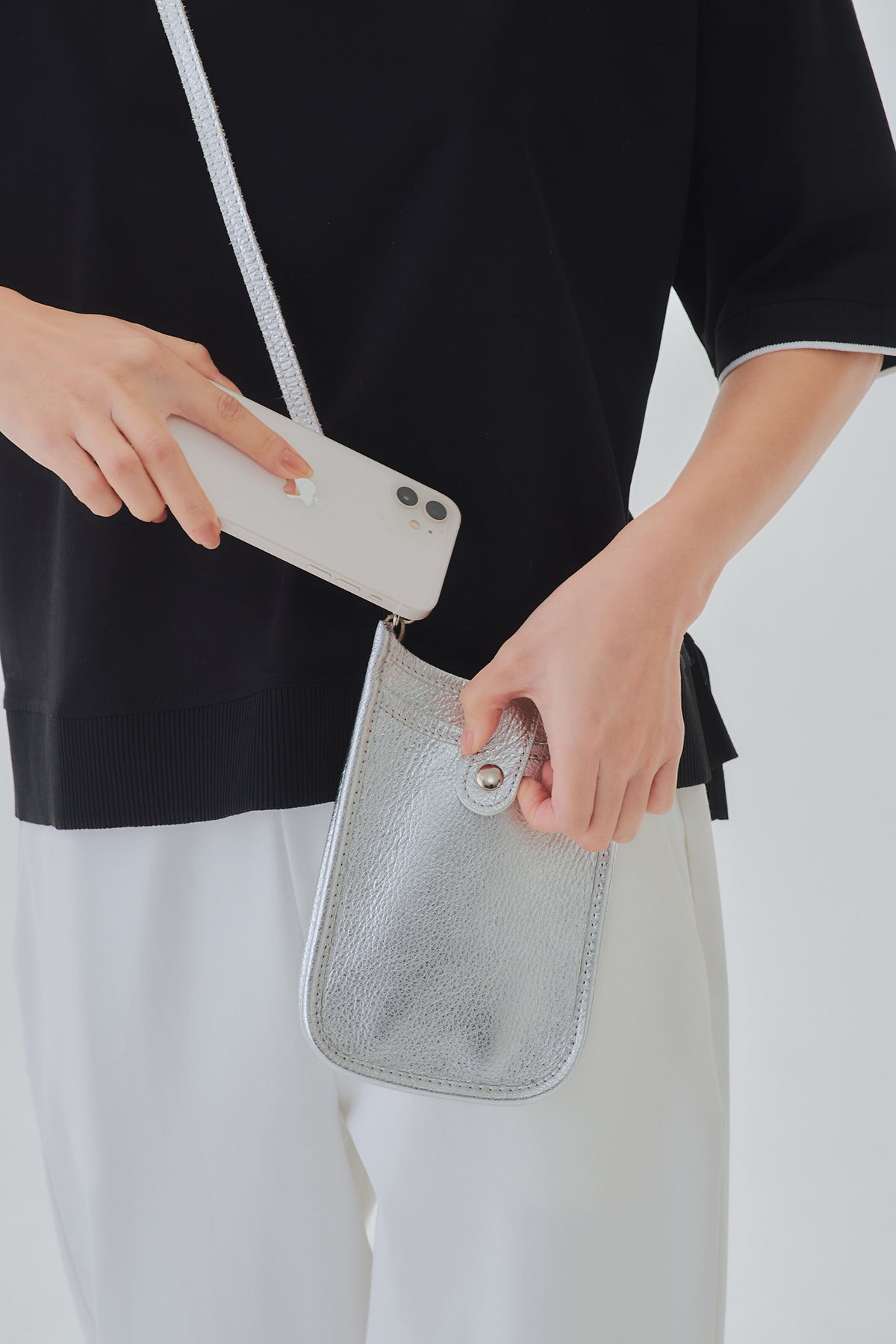 スマホポシェット