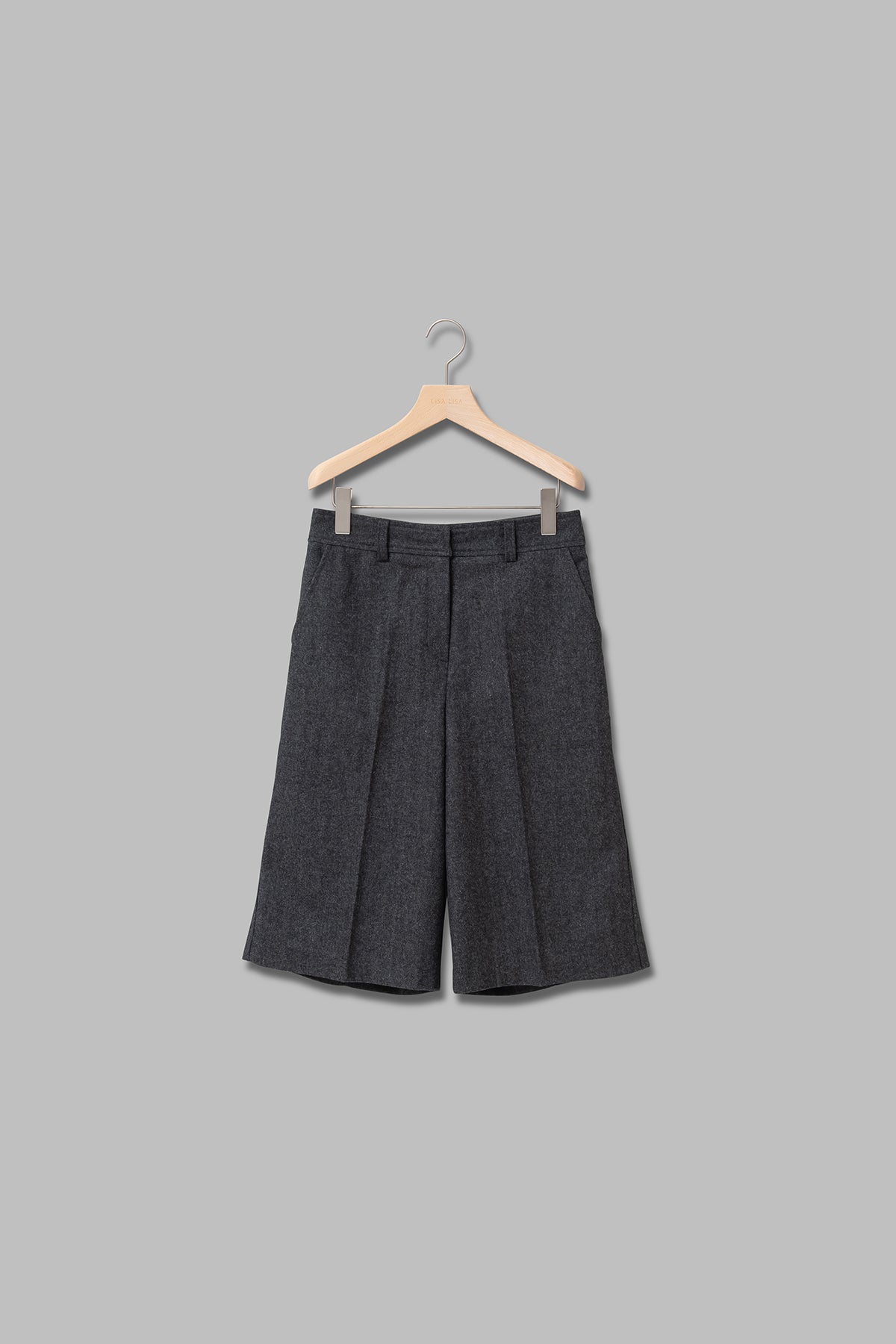 ヘリンボーンセンタープレスハーフパンツ
