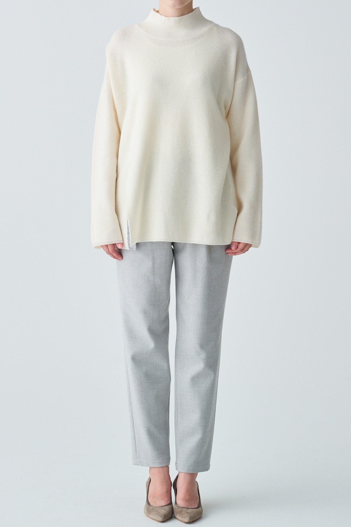 バイカラースリットデザインカシミヤ混ニット