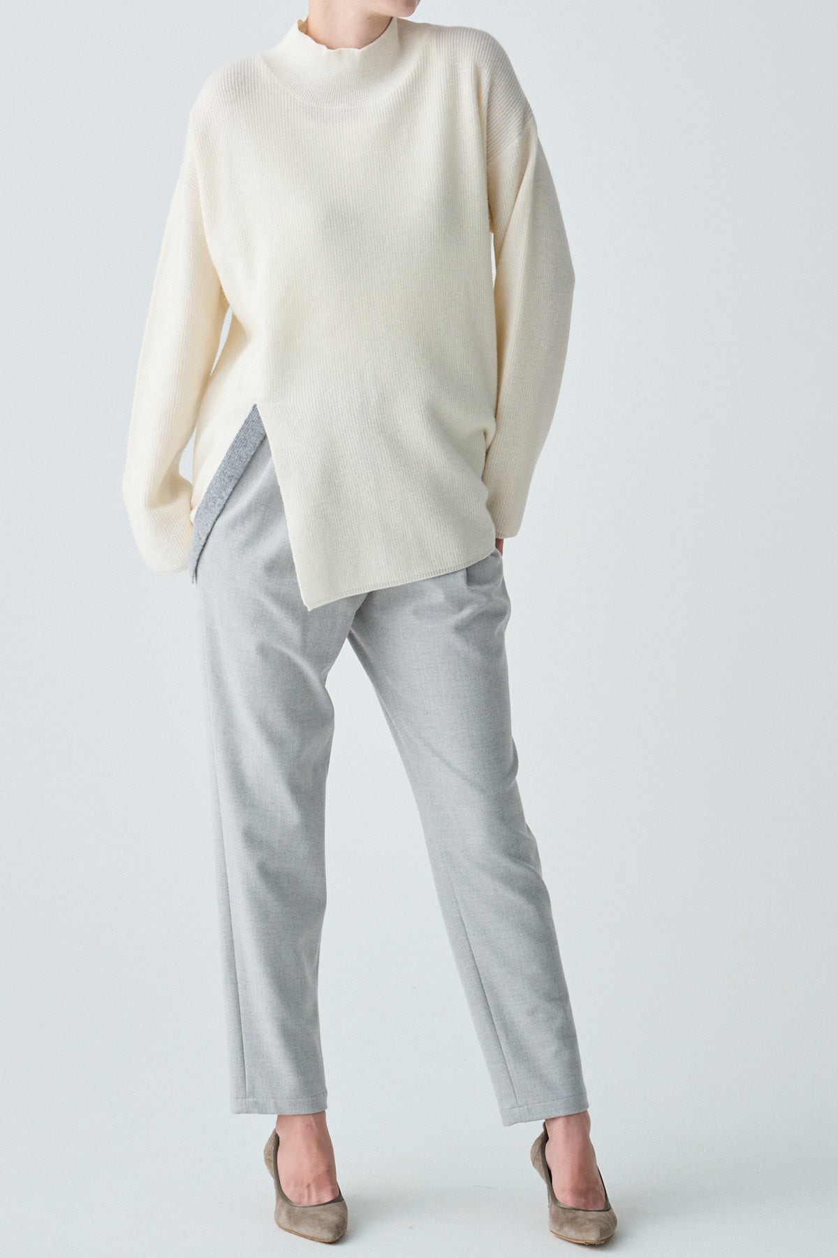 バイカラースリットデザインカシミヤ混ニット