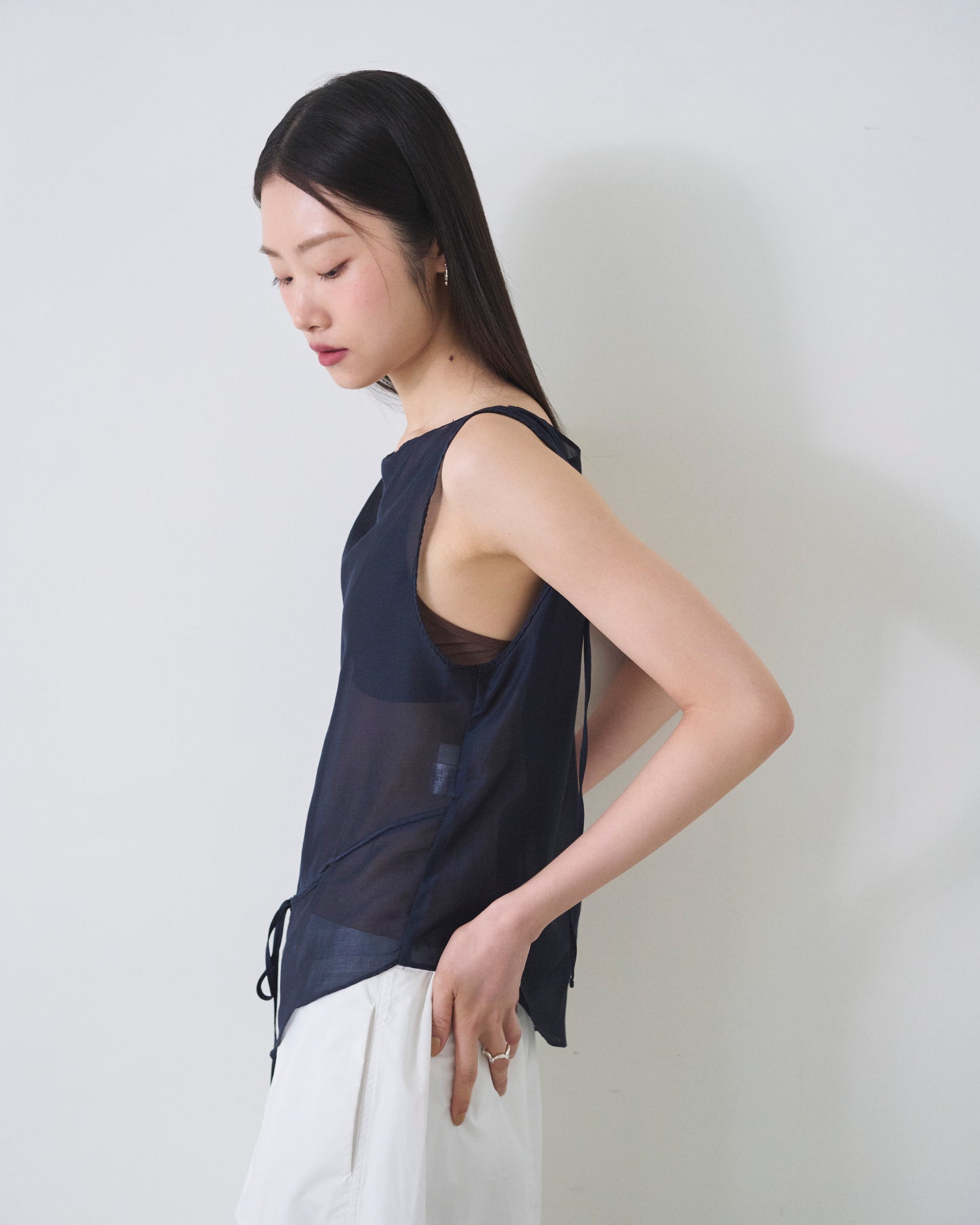 ishi アシンメトリーシアートップス