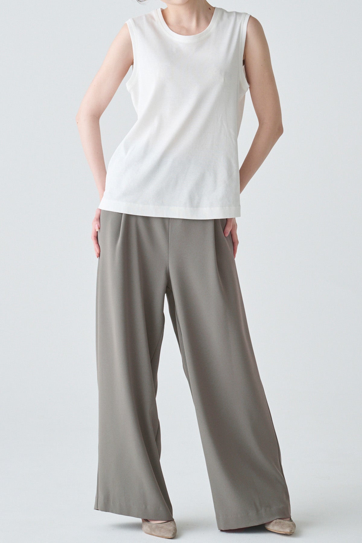 ベーシックタンクトップ