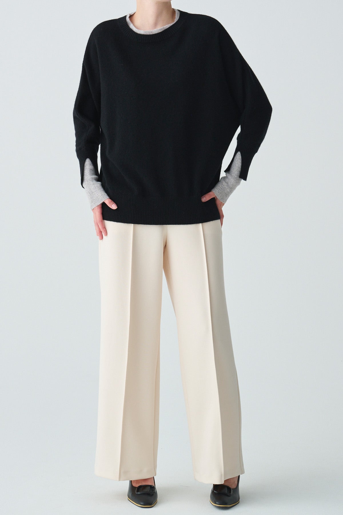 バイカラーレイヤードカフカシミヤニット