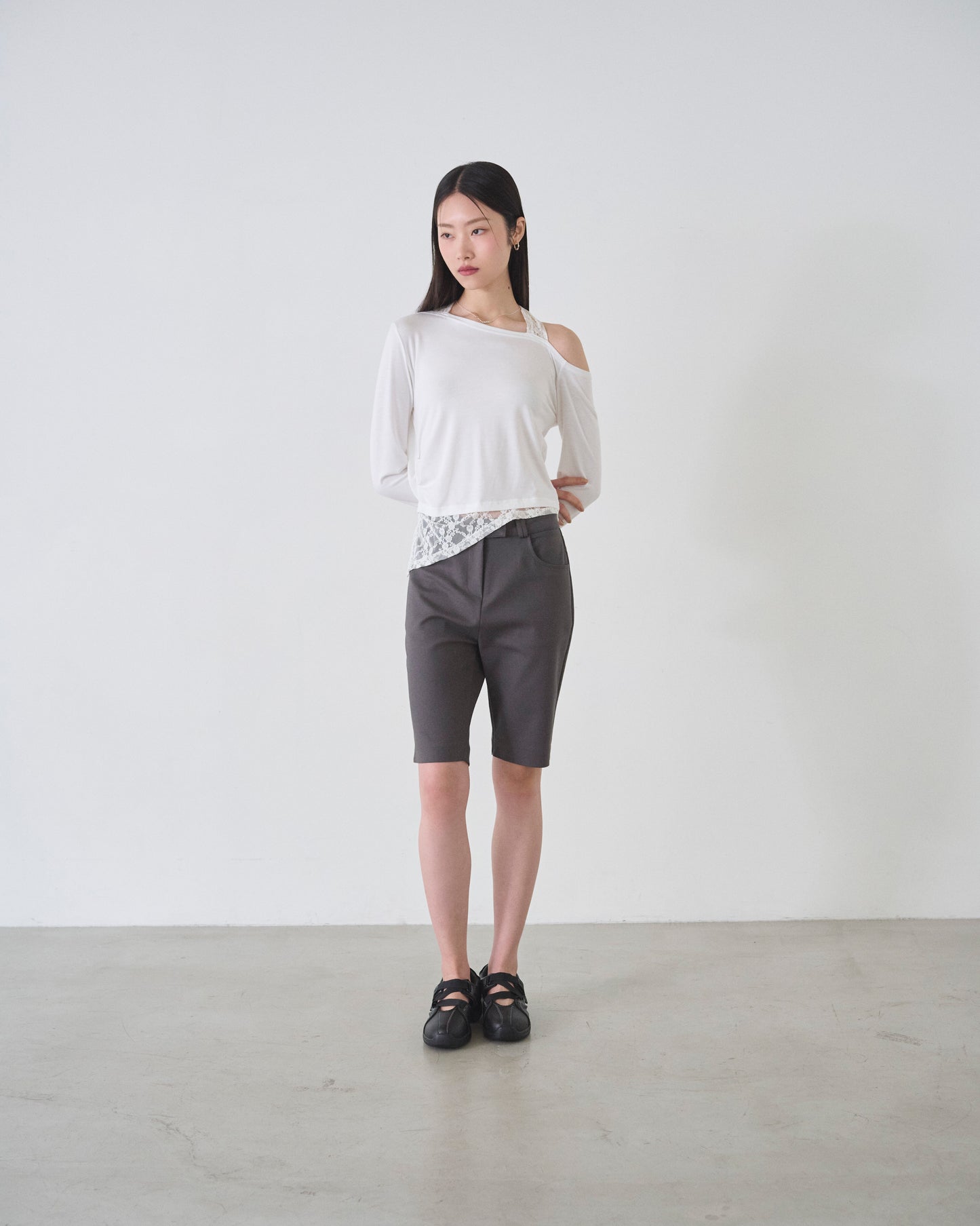 ishi ストレッチバミューダーパンツ