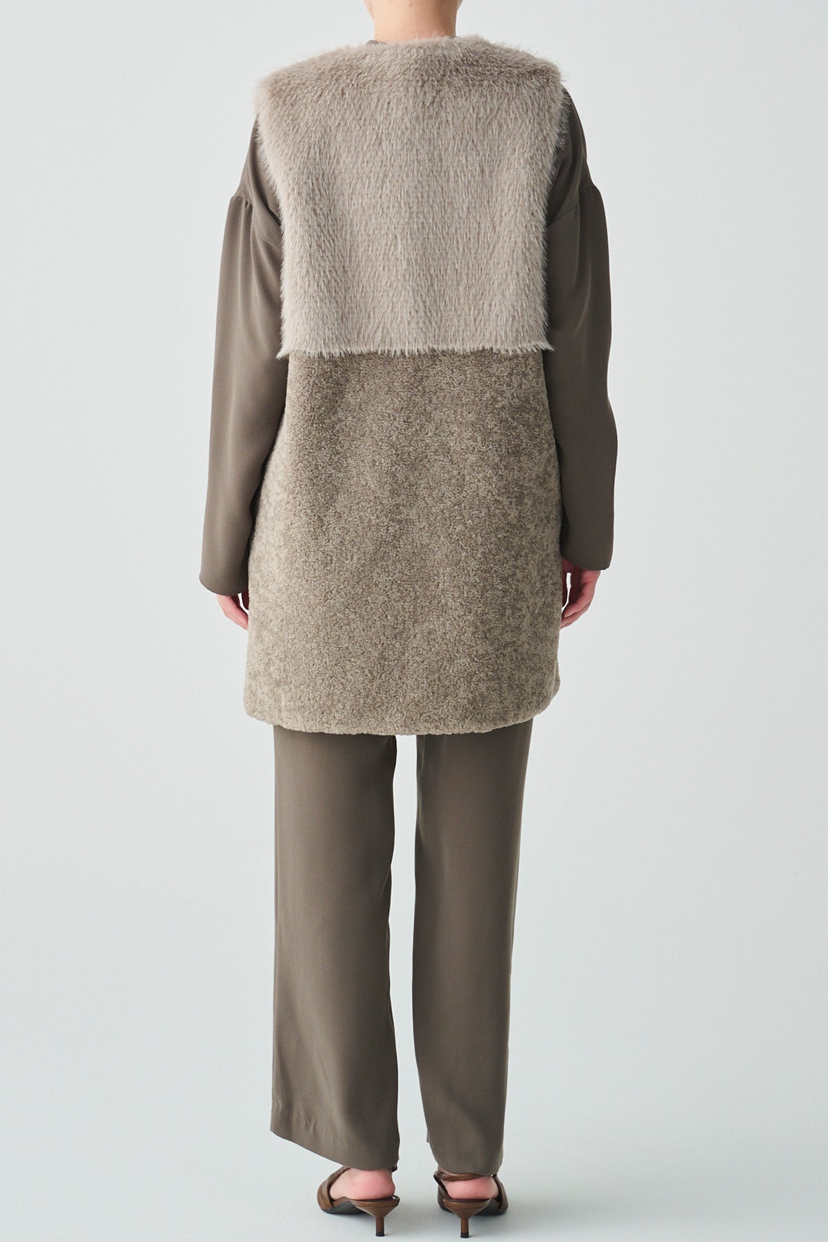 フェイクファー×ボアコンビネーションジレ