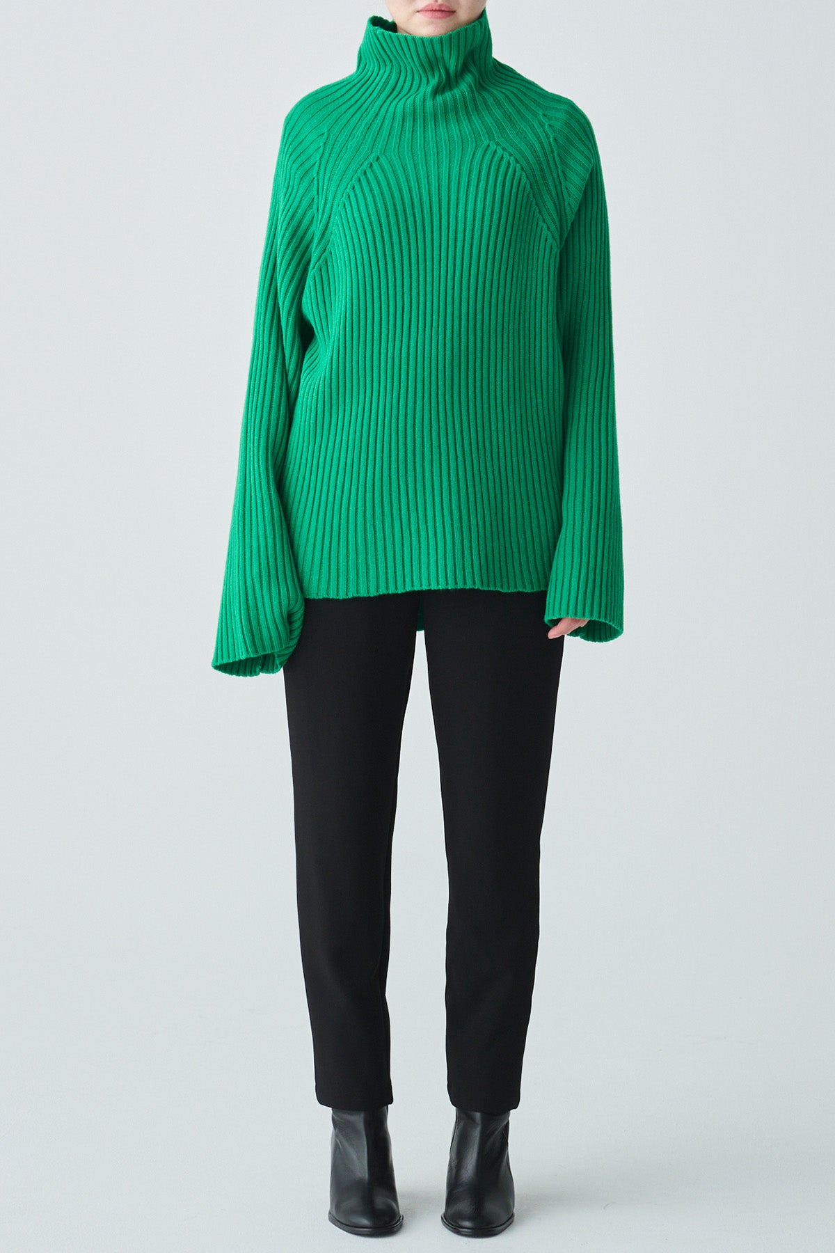 ヒートキープスティックパンツ