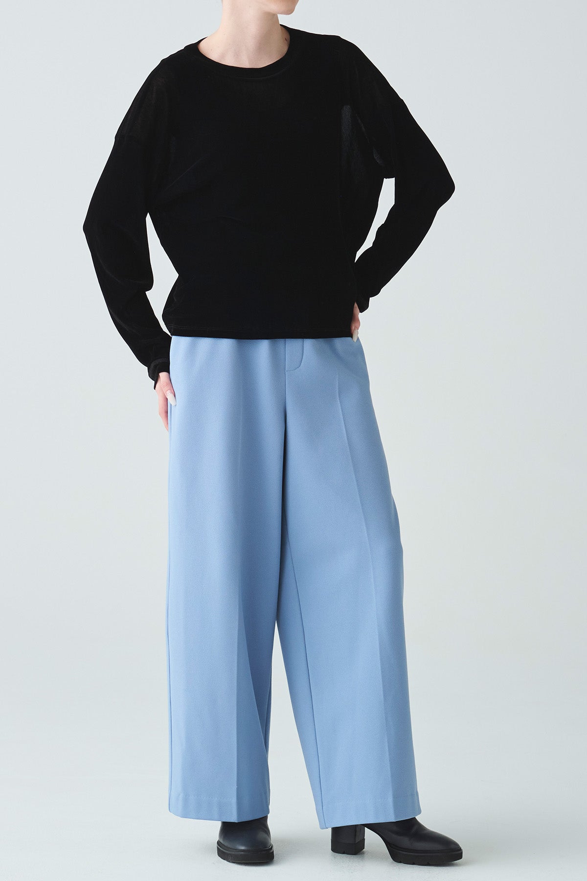 ダンボールジョーゼットワイドパンツ