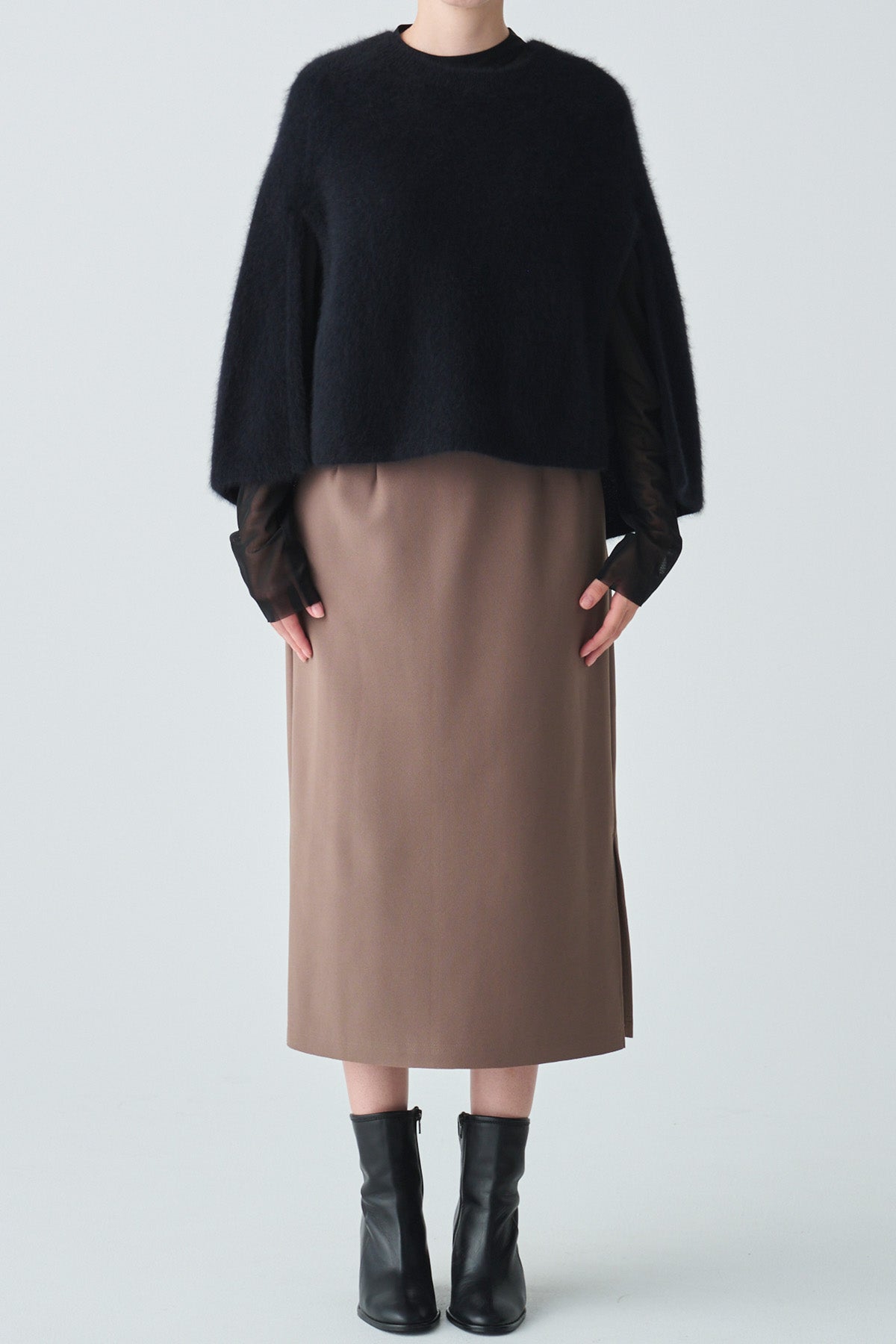 FOX×アルパカケープデザインニット