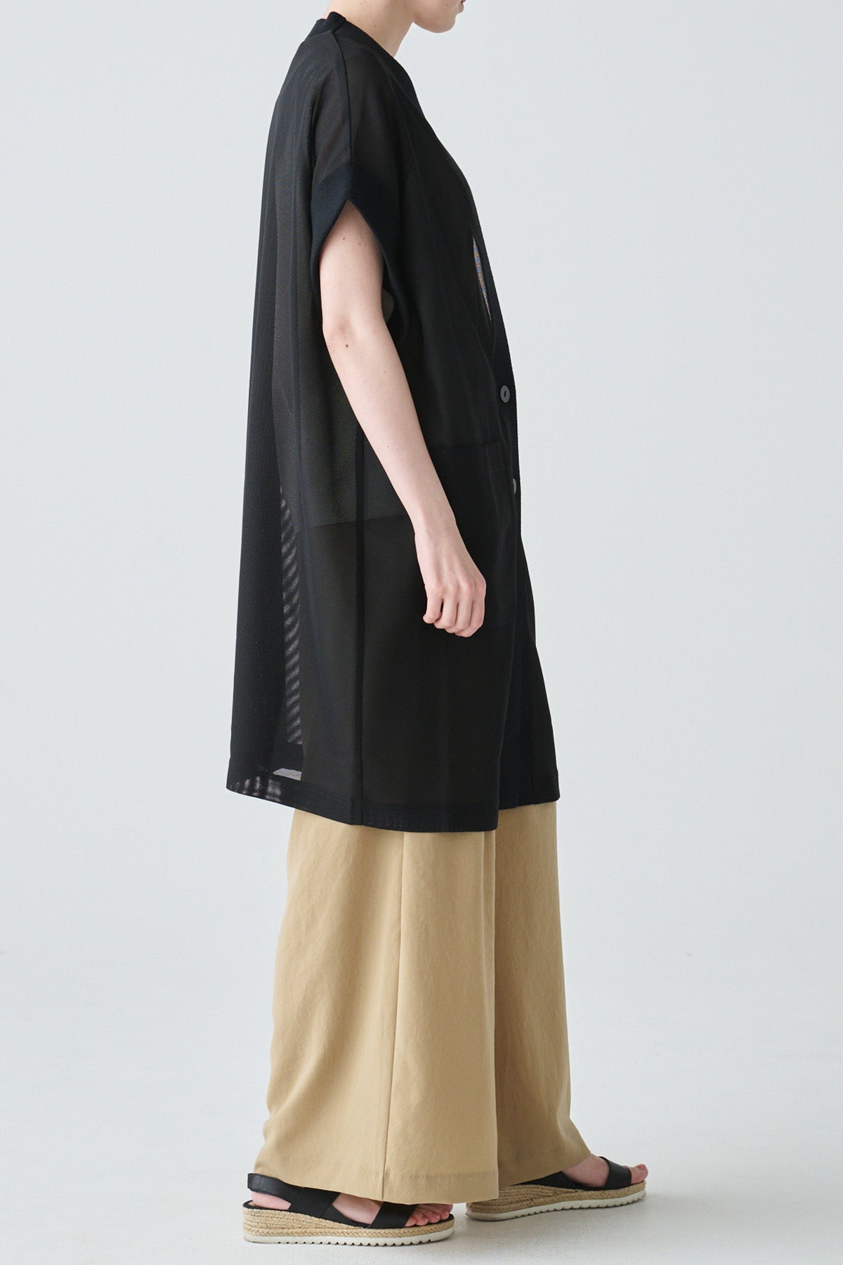 ファインメッシュジレ