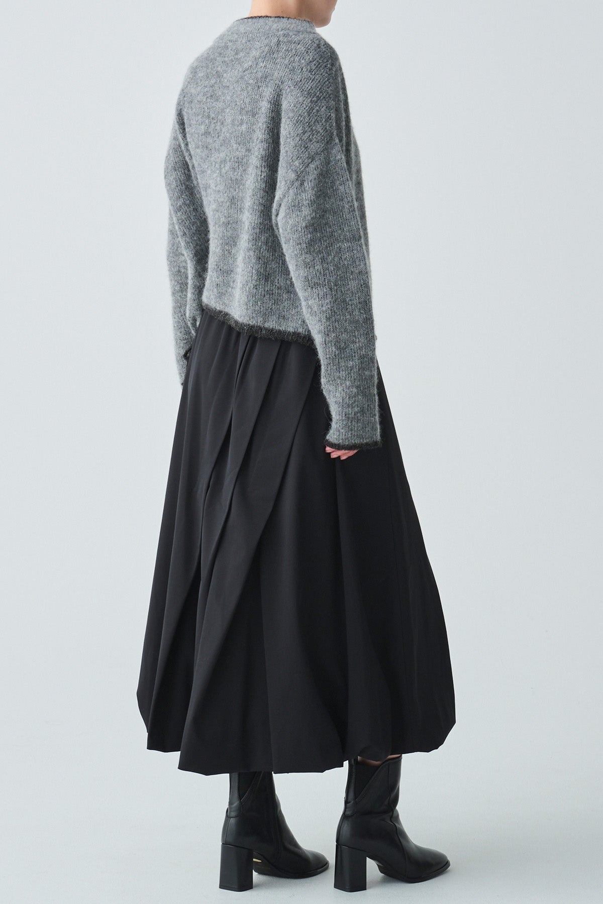 レイヤードデザインアルパカ混ニット