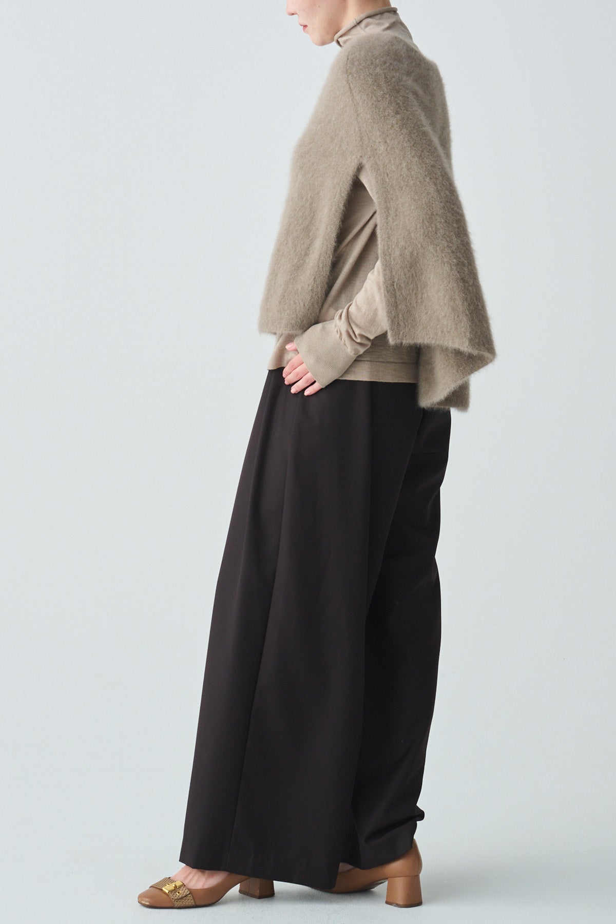 FOX×アルパカケープデザインニット