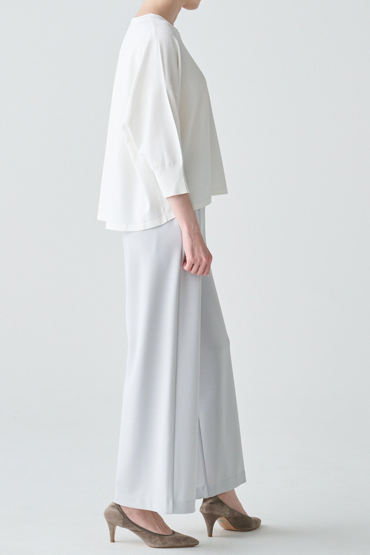 ハイストレッチドロップショルダープルオーバー