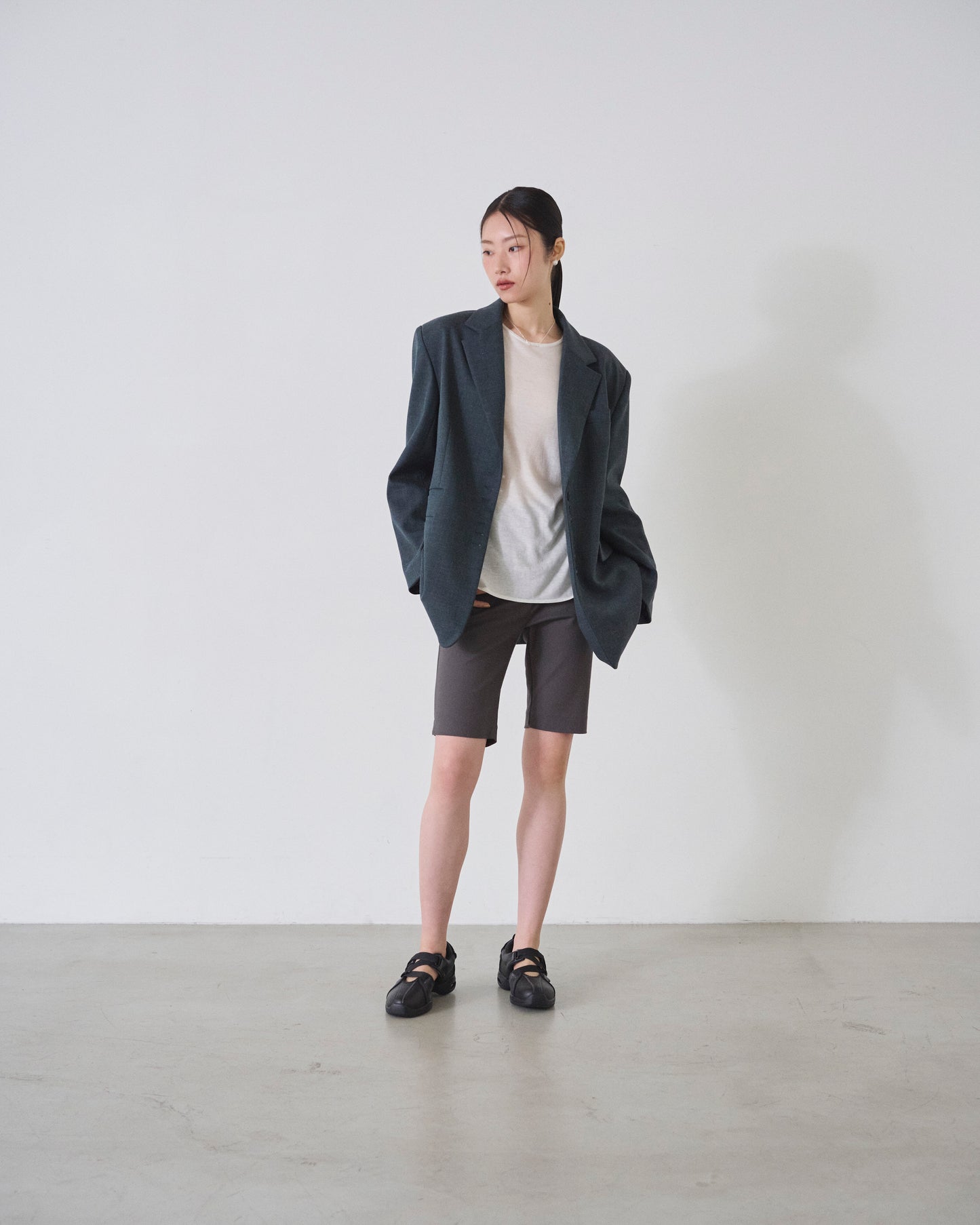 ishi ストレッチバミューダーパンツ