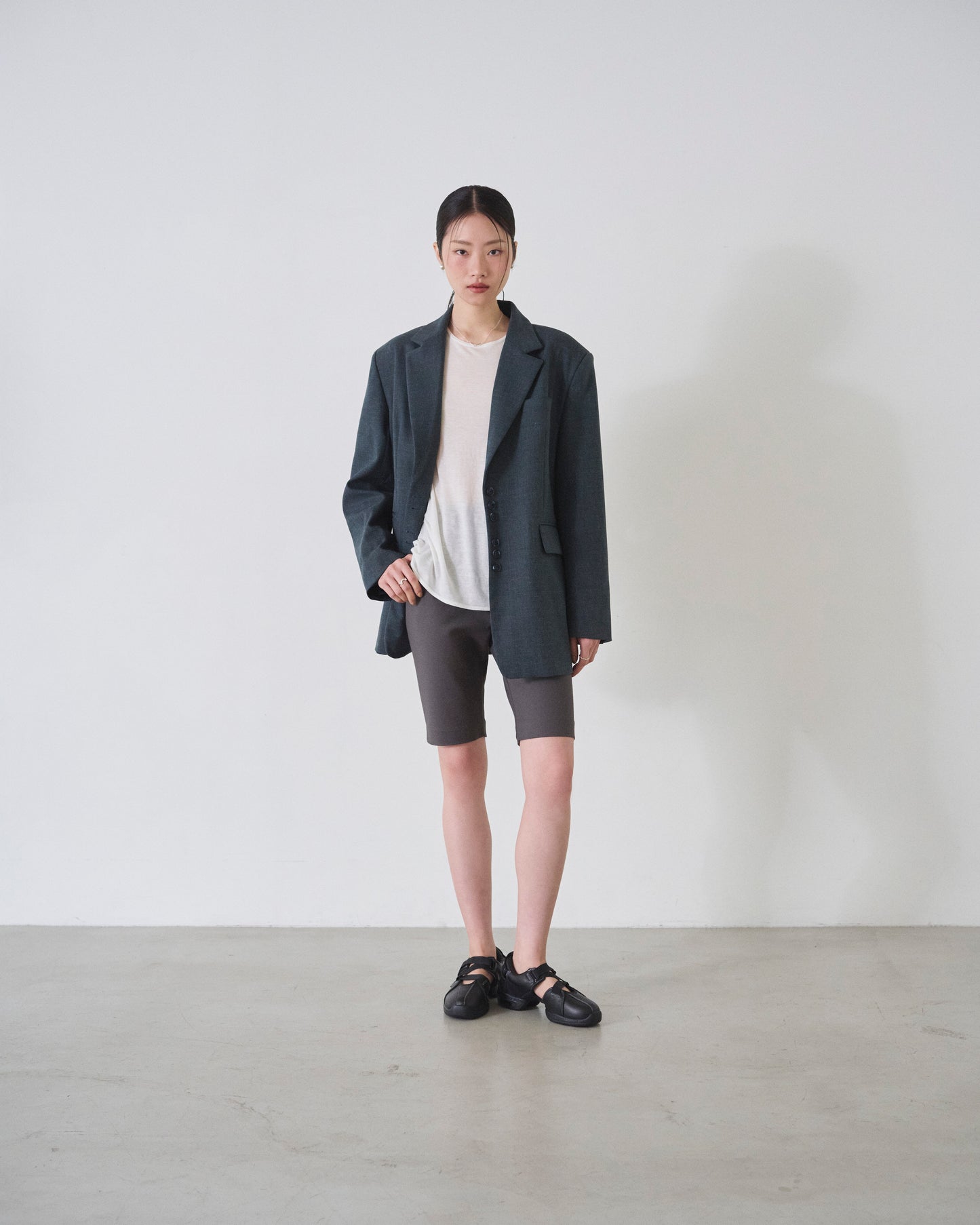 ishi ストレッチバミューダーパンツ