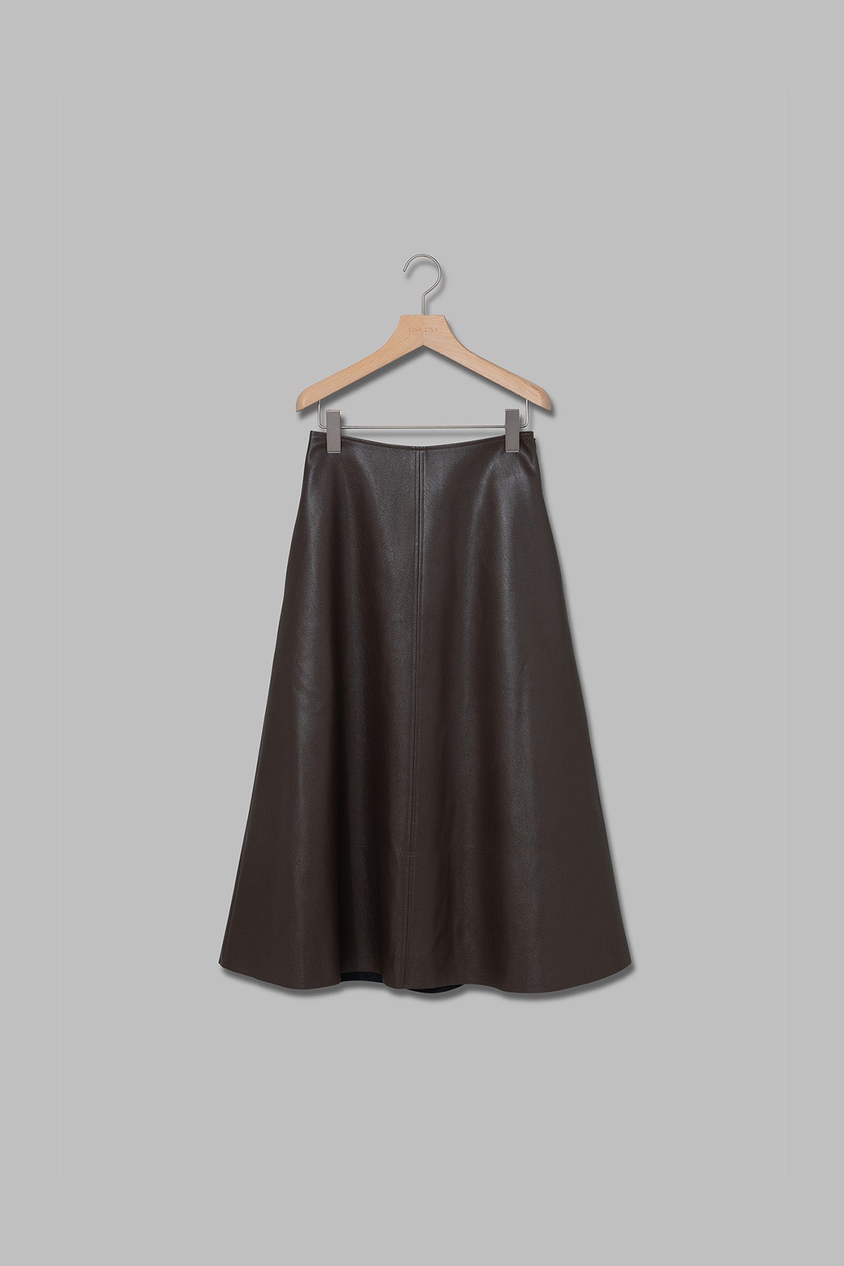 フェイクレザーセミフレアスカート