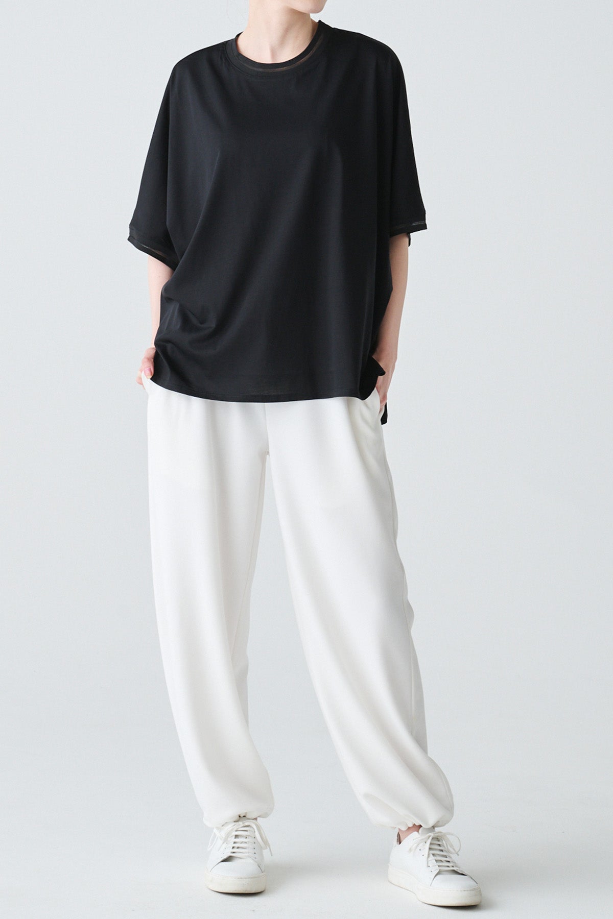 ダブルドロストセミワイドパンツ