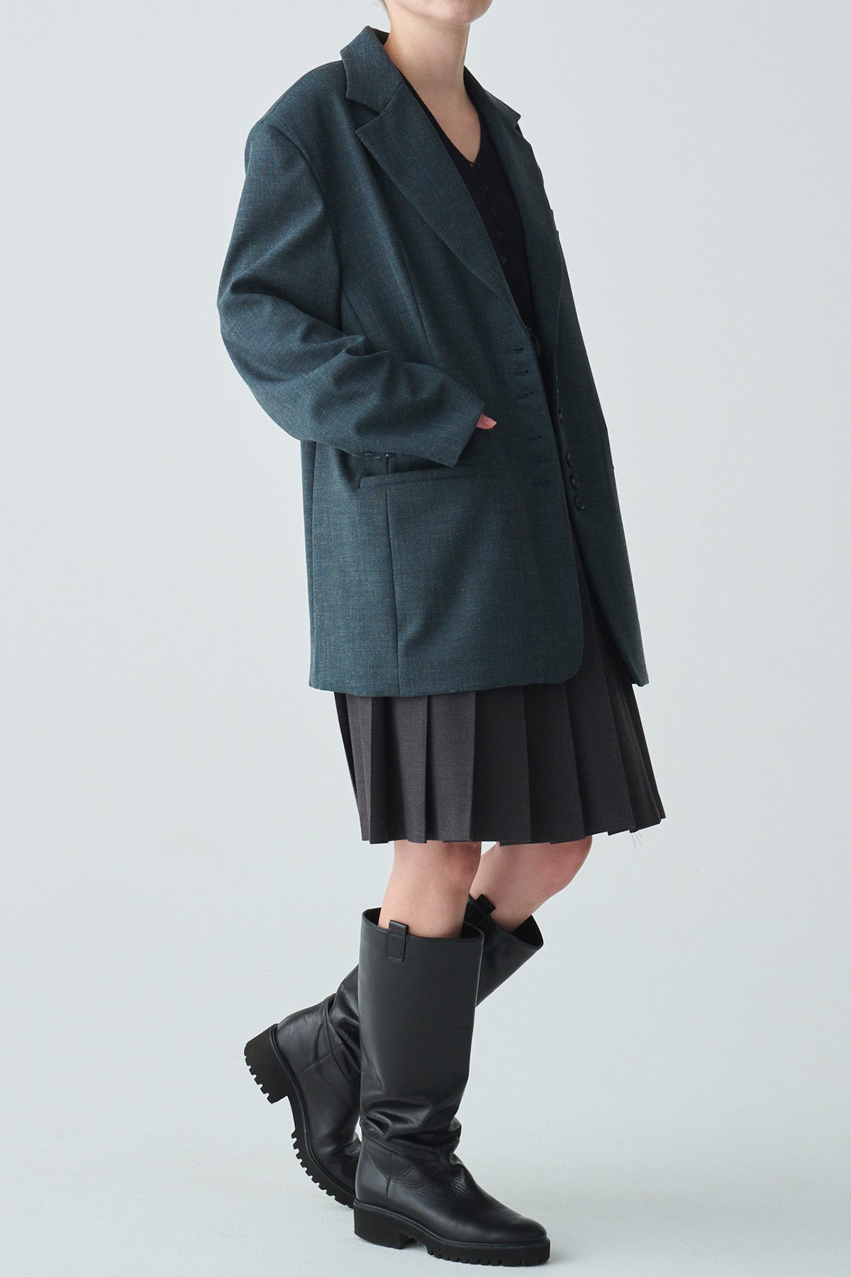 ishi ピークドアクセントプリーツスカート