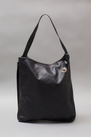 【極美品】MARCO MASI チェーンショルダーバッグ キルティング 光沢 MARCO MASI ワンショルダーキルティングバッグ – LiSA LiSA ONLINE SHOP
