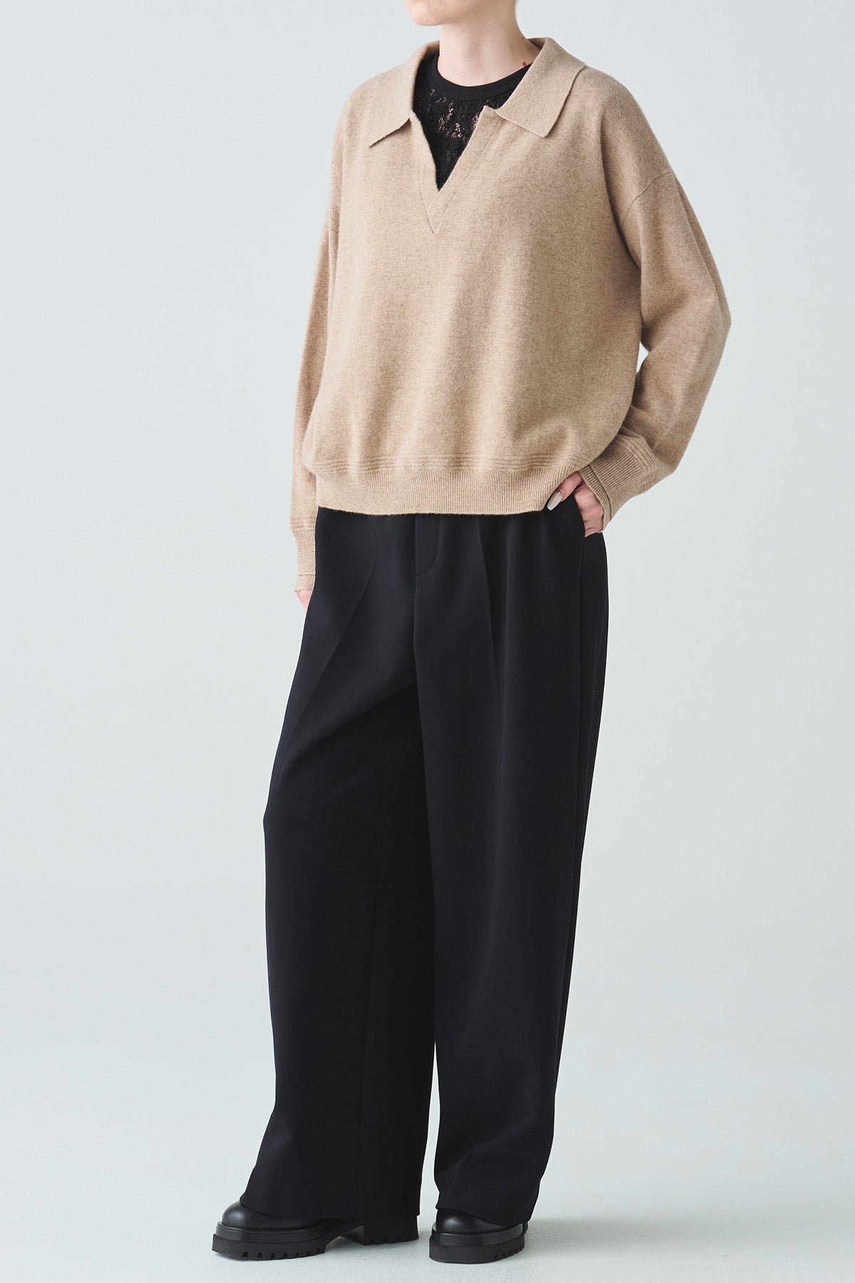 ダンボールジョーゼットワイドパンツ
