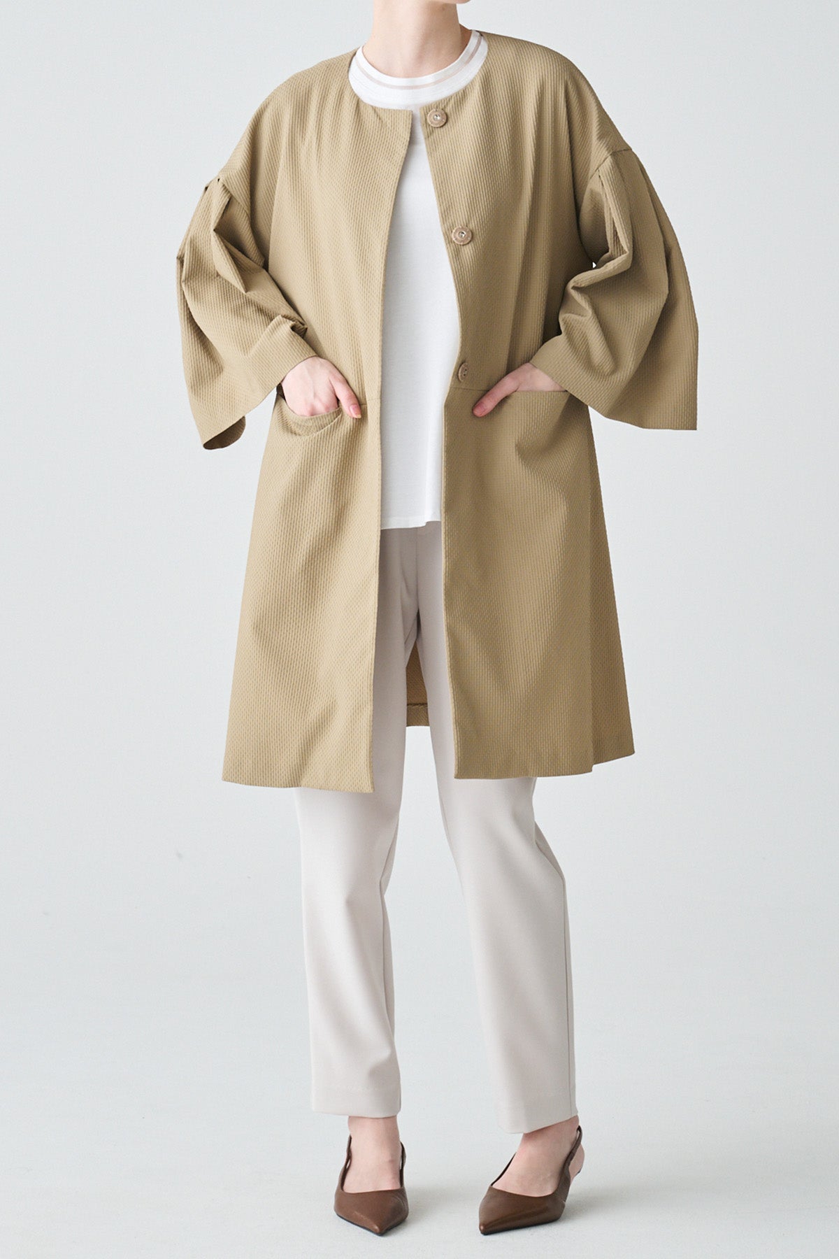 ボリュームスリーブエアリーコート