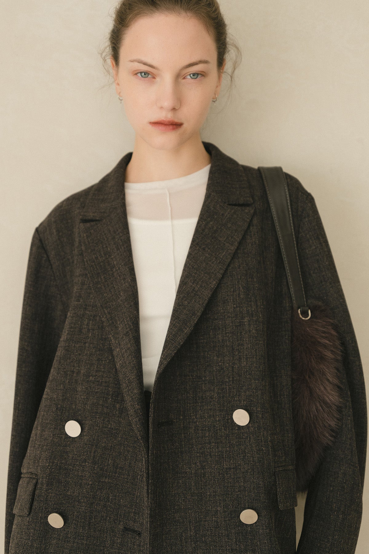 ピークドラペルダブルジャケット