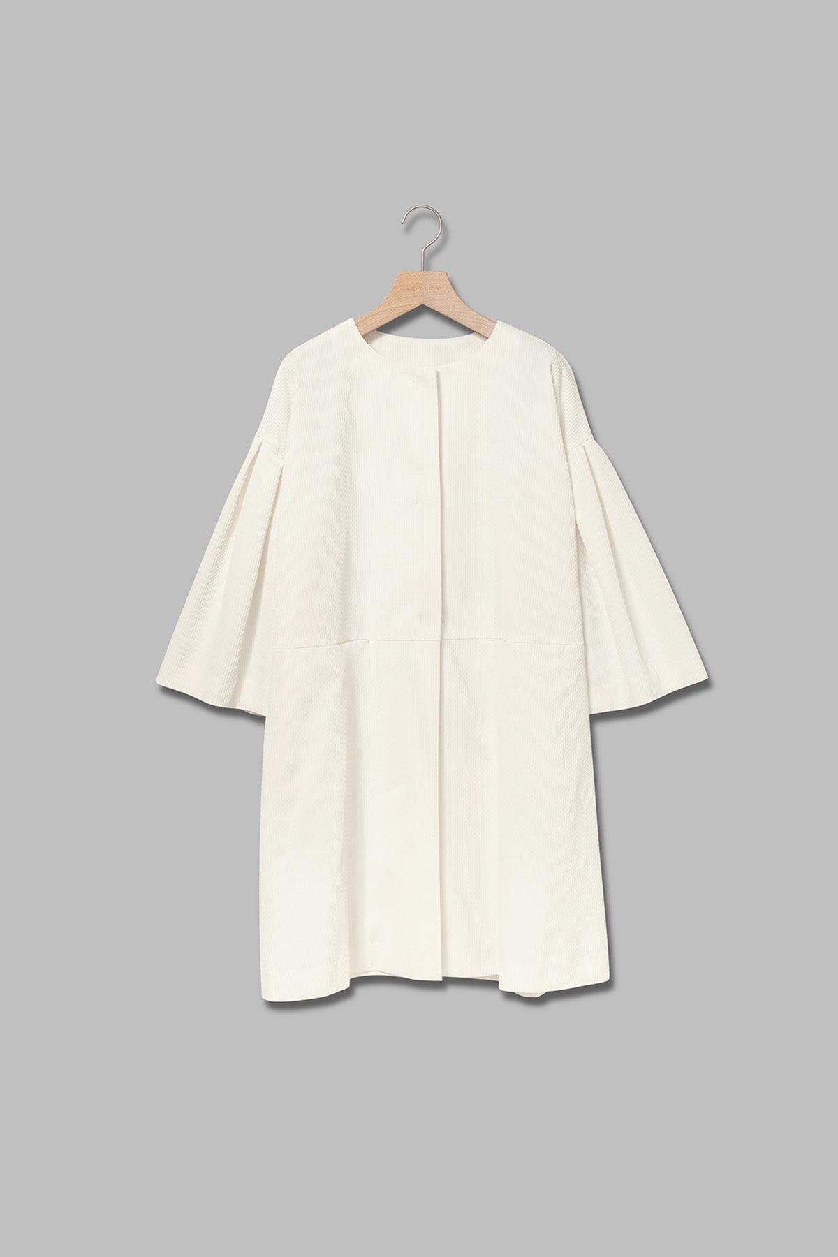 公式通販】LiSALiSA（リサリサ）| 神戸・芦屋流のファッションを提案