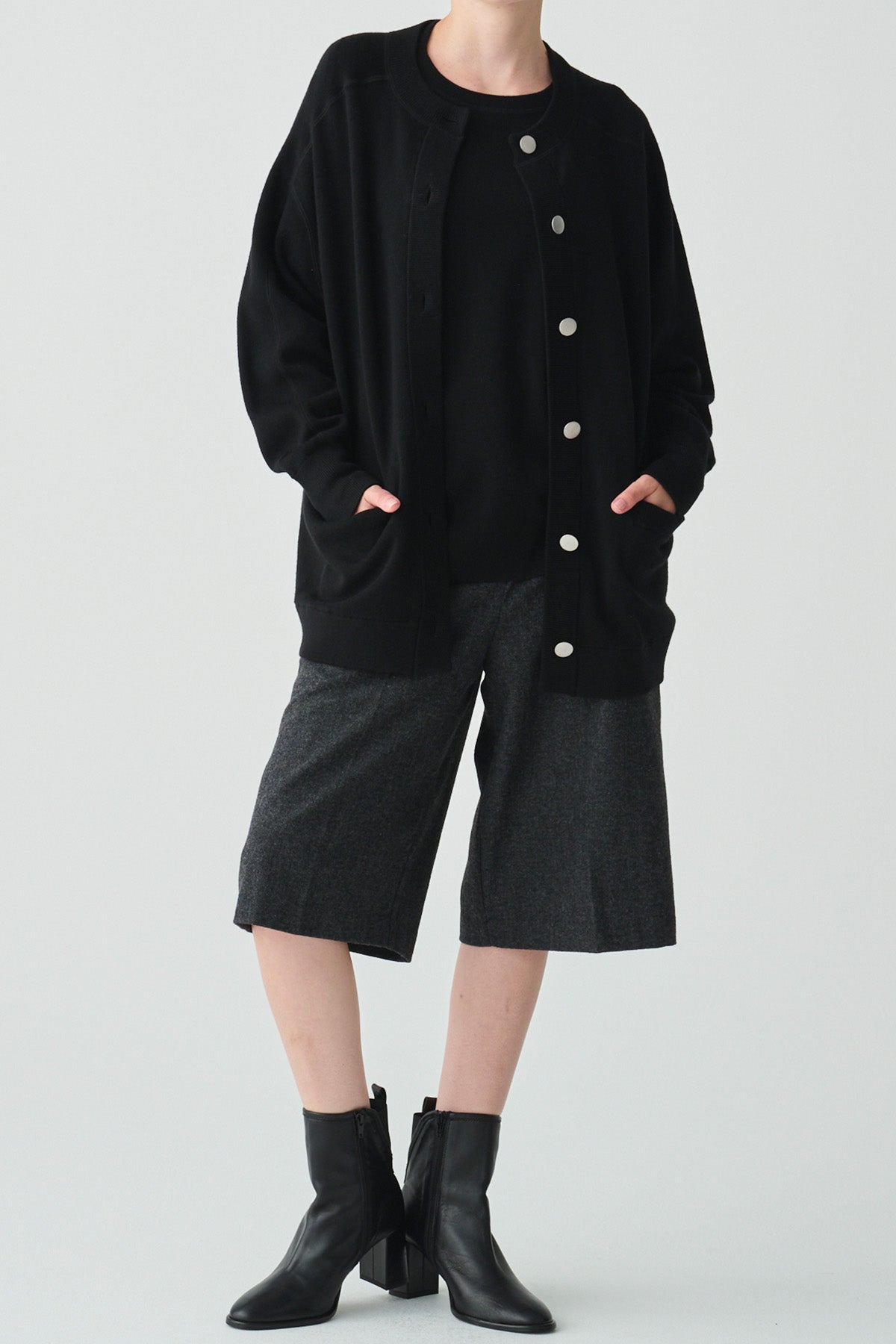 ヘリンボーンセンタープレスハーフパンツ