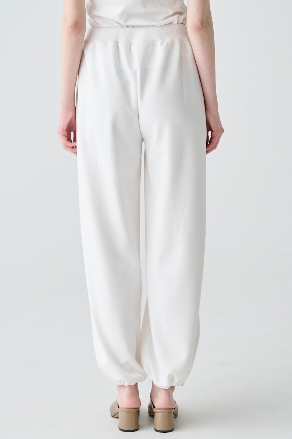 ダブルドロストセミワイドパンツ