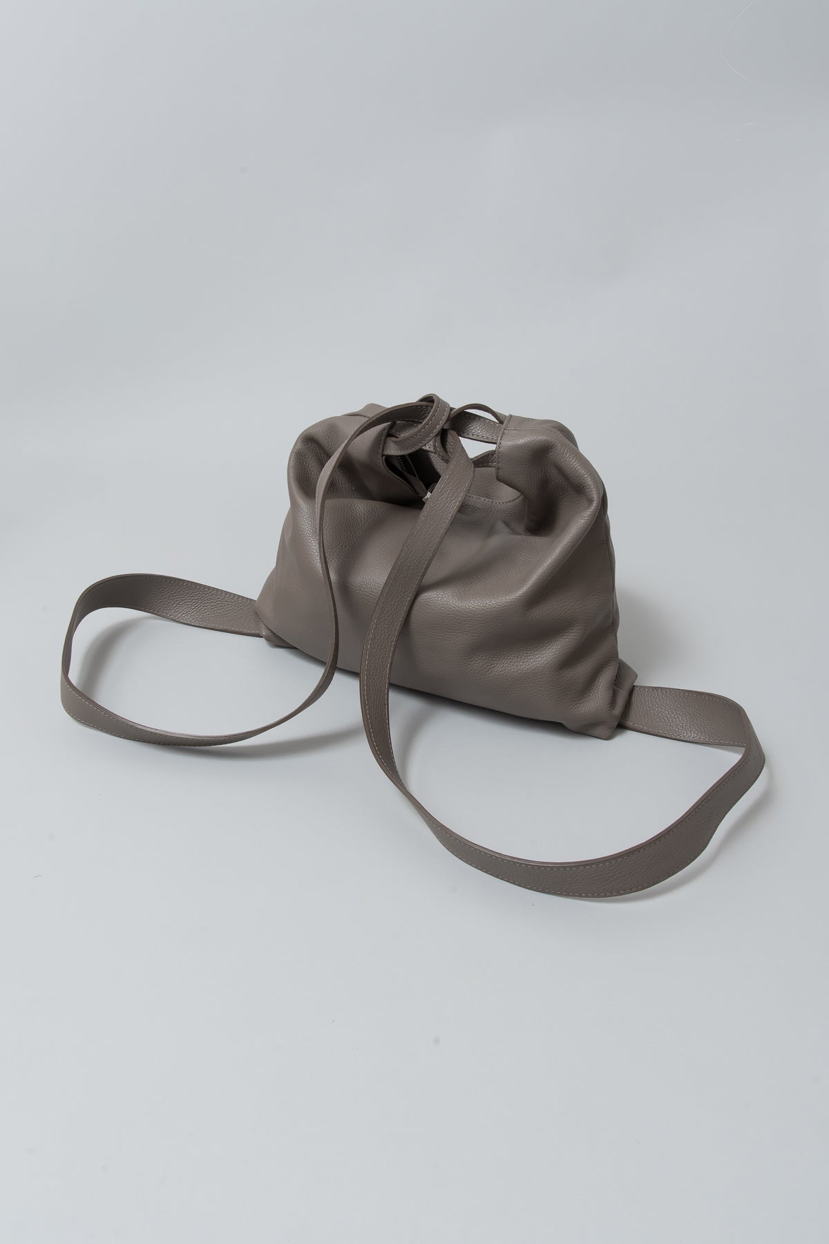 Cavaliere 2WAYショルダーバッグ