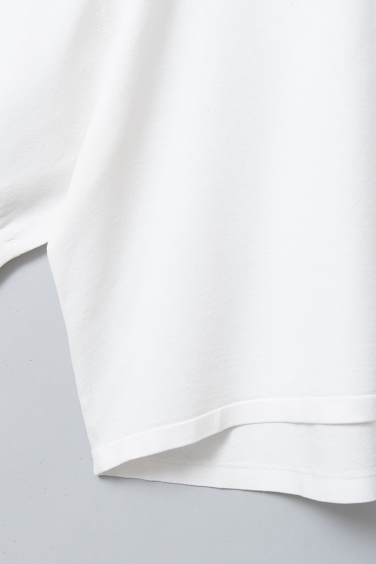 ハイストレッチドロップショルダープルオーバー