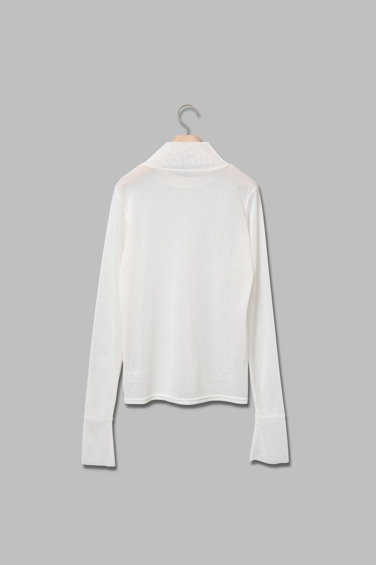 ハイネックメッシュプルオーバー