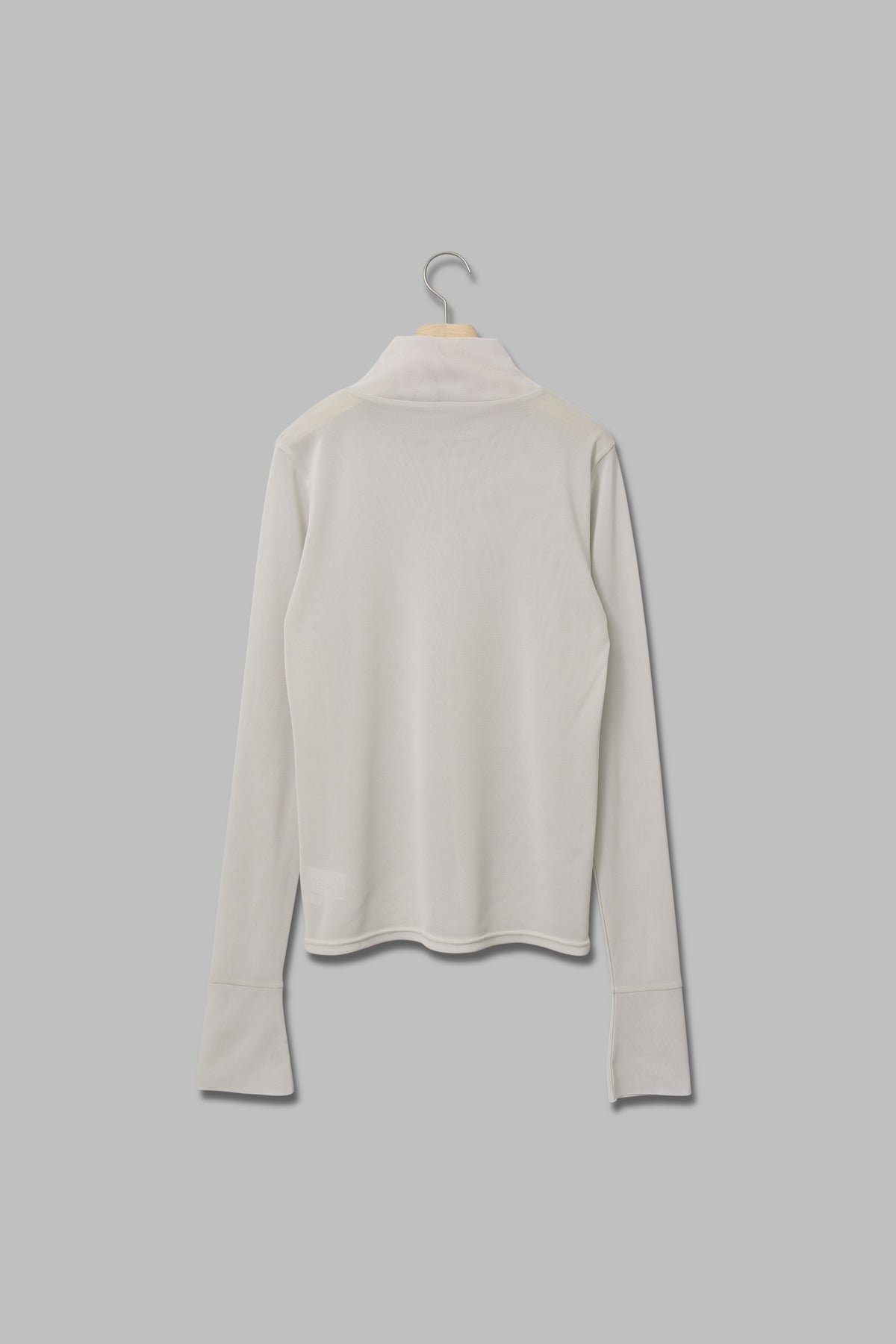 ハイネックメッシュプルオーバー