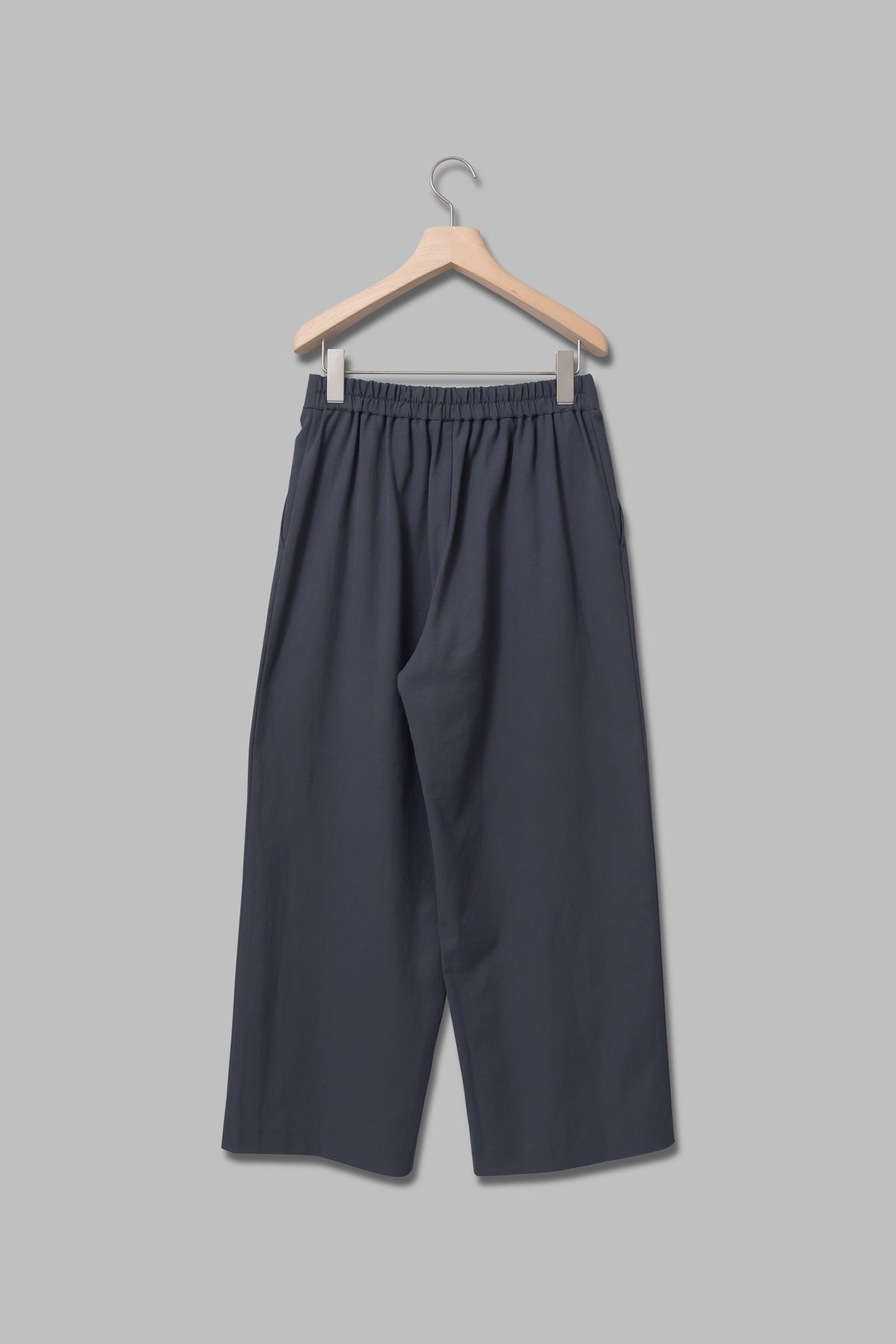 シェルタリングドライオックスワイドパンツ – LiSA LiSA ONLINE SHOP