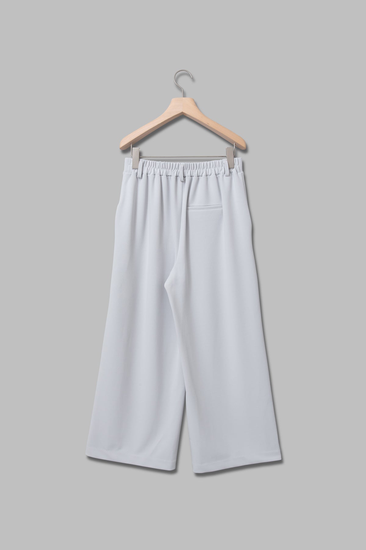 エフォートレスワイドパンツ