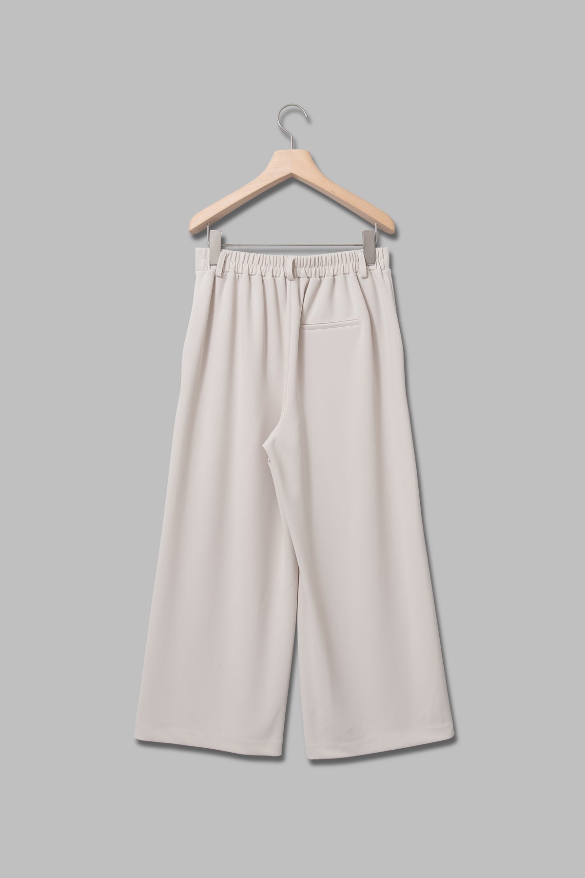 エフォートレスワイドパンツ