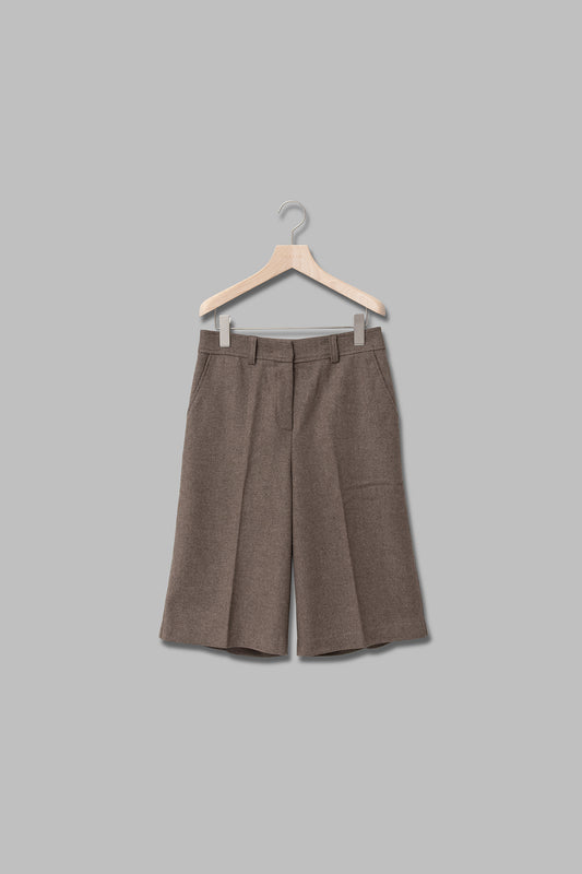 ヘリンボーンセンタープレスハーフパンツ