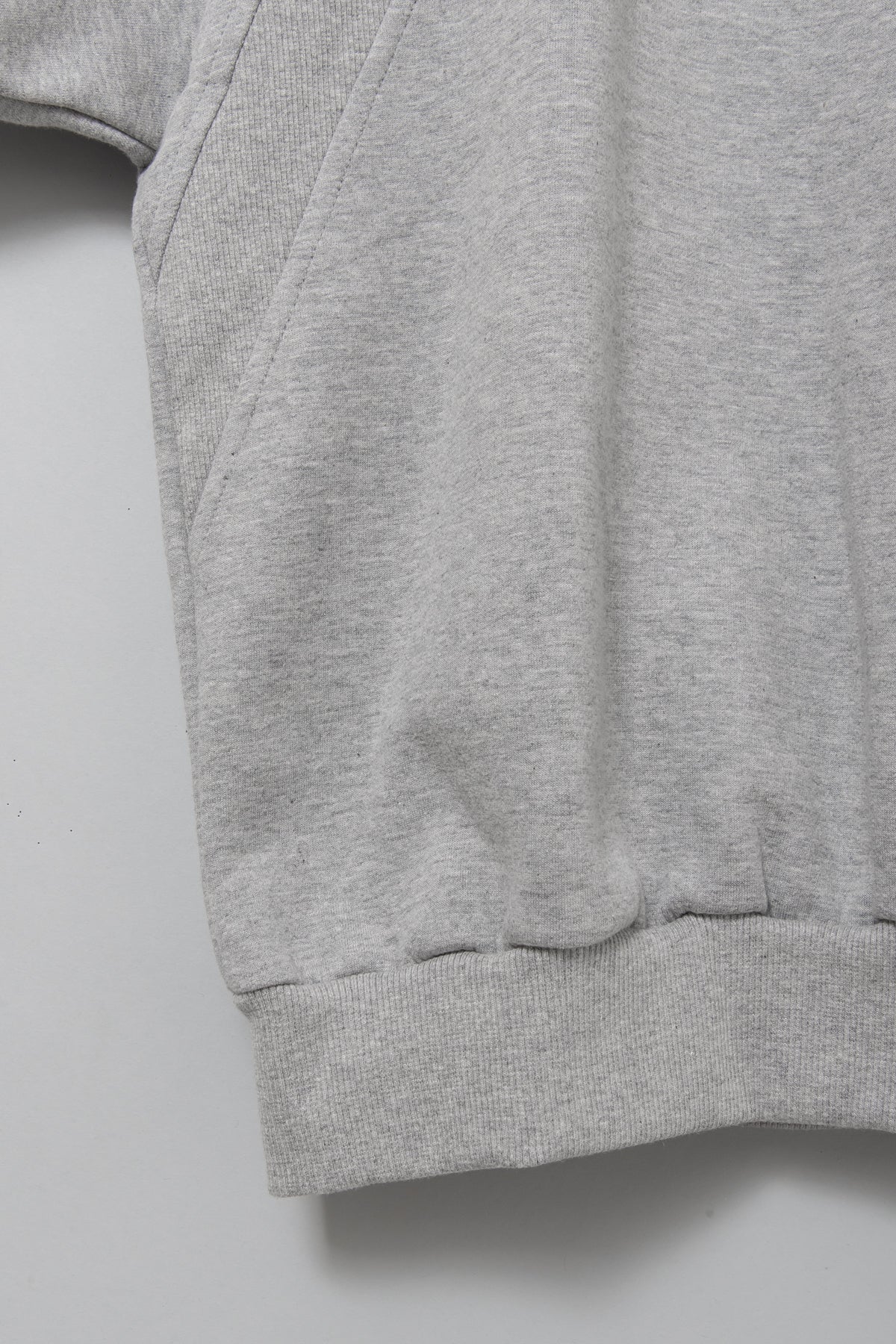 スムースリブラインスウェットライクプルオーバー