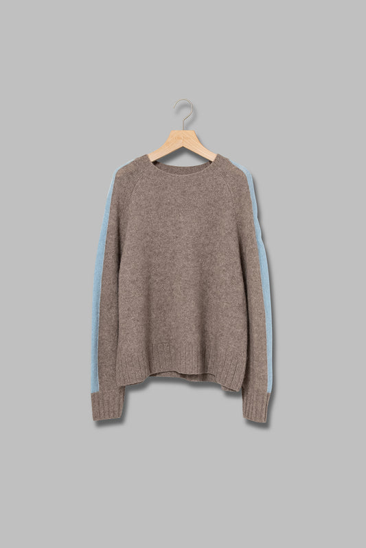 スリーブラインアクセントヤクニット