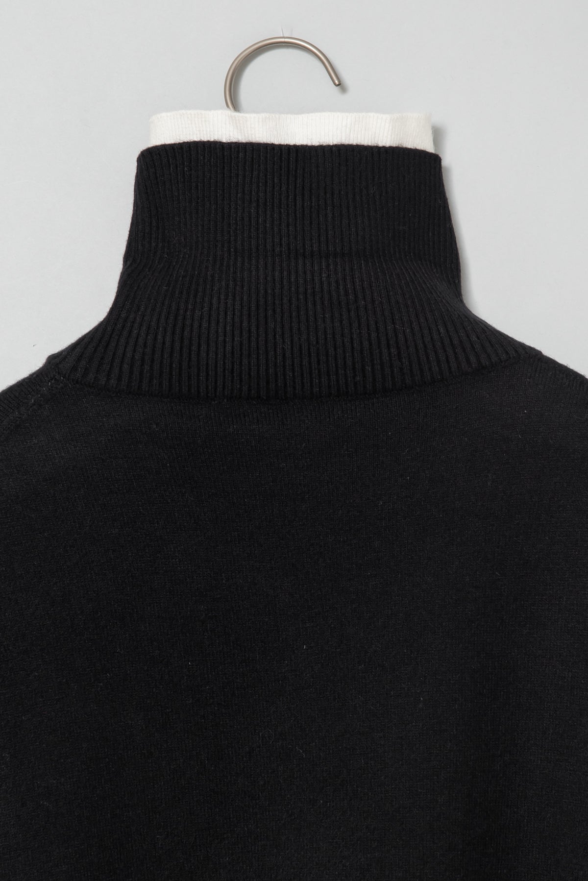 レイヤードカラーウール混ニット