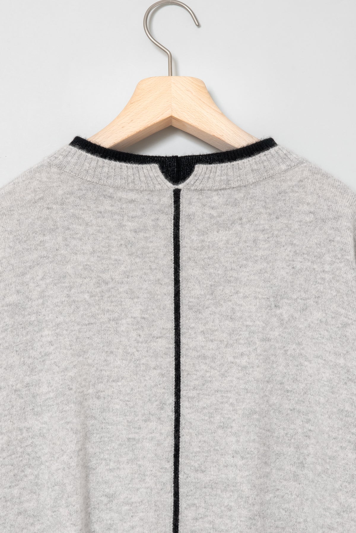 バイカラーレイヤードカフカシミヤニット